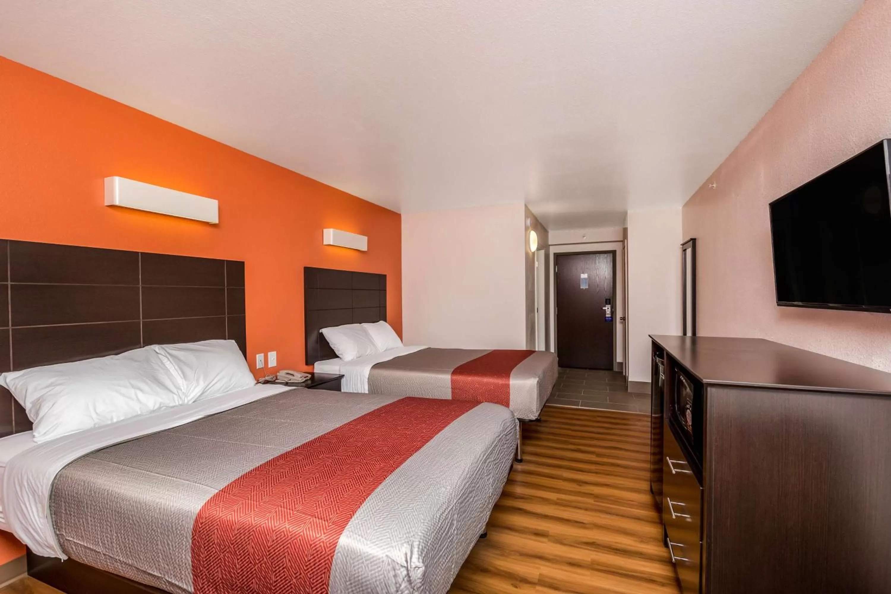 Bedroom, Bed in Motel 6 Peoria