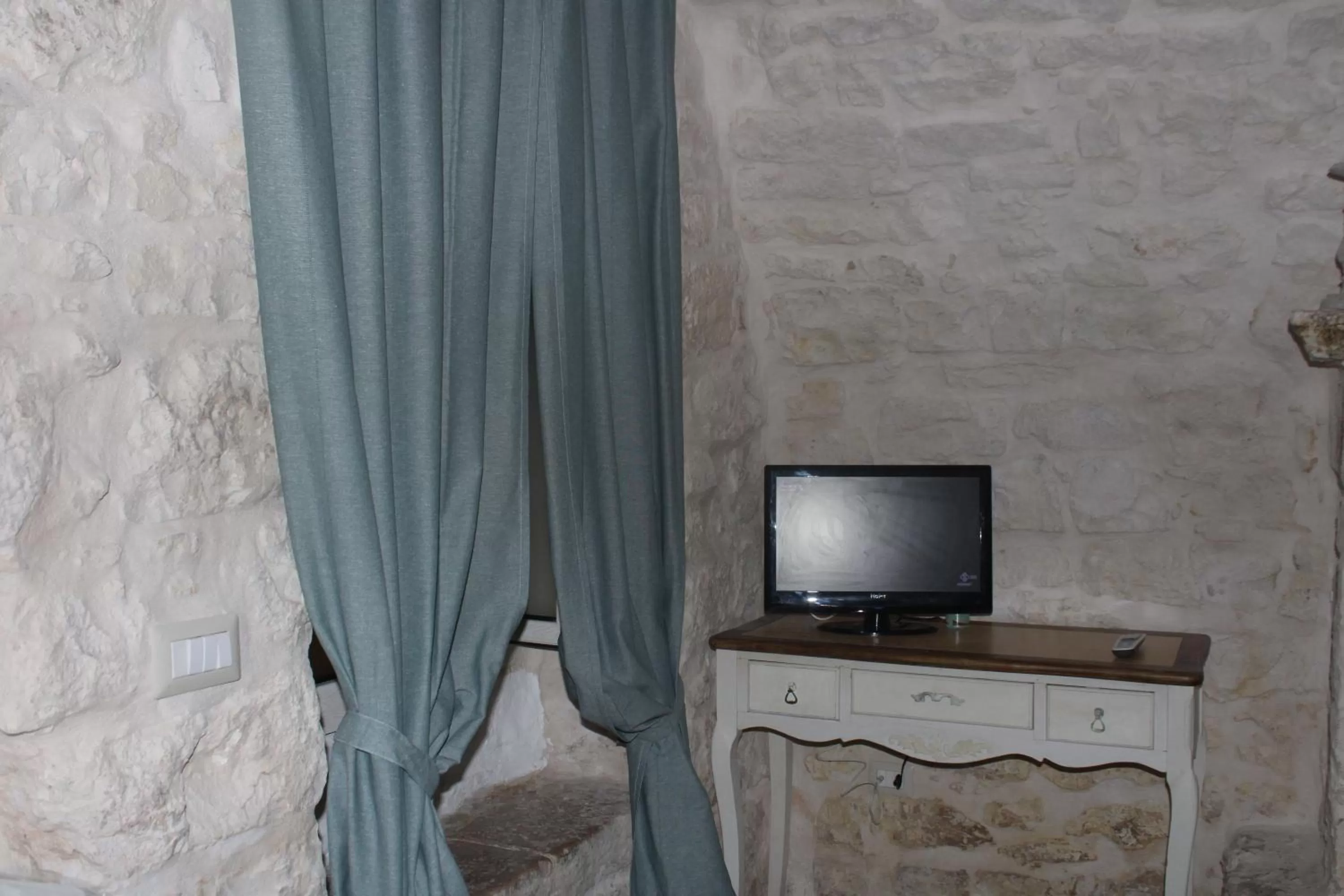 Albergo Diffuso Dimora Rossi B&B