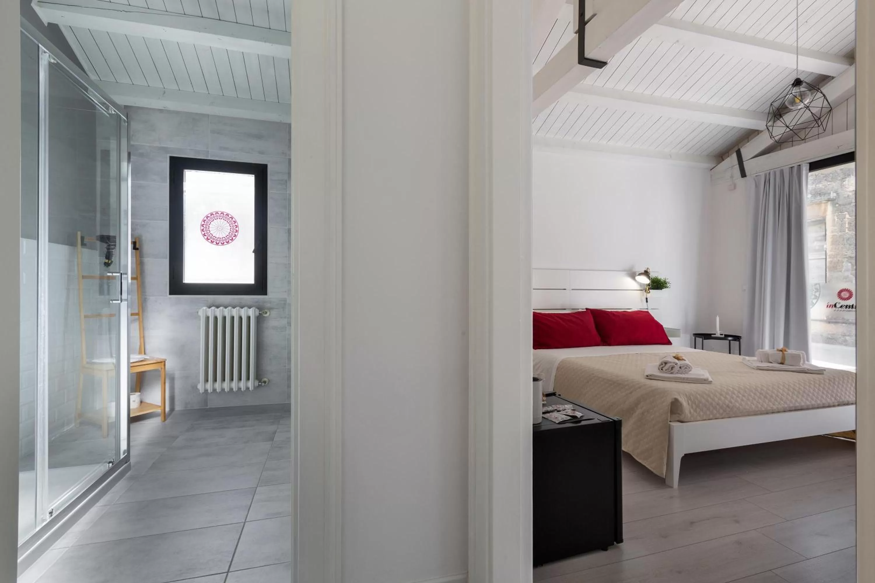 Photo of the whole room, Bed in B&B InCentro Comfort Suite