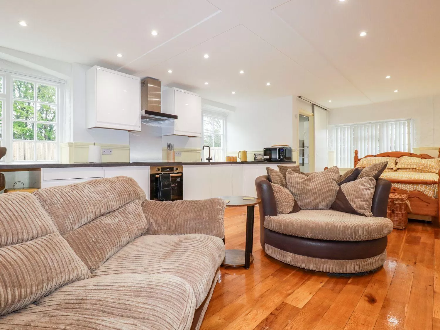 TV and multimedia, Seating Area in Carew Lodge & Loft