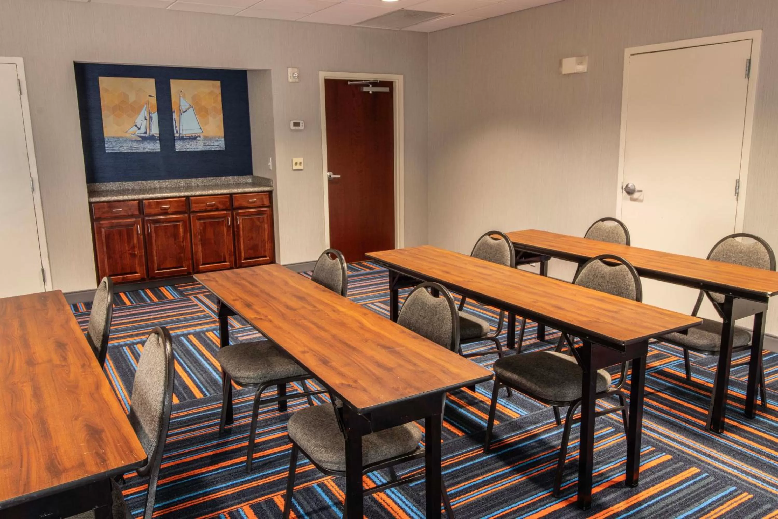 Meeting/conference room in Hampton Inn & Suites Norfolk-Airport