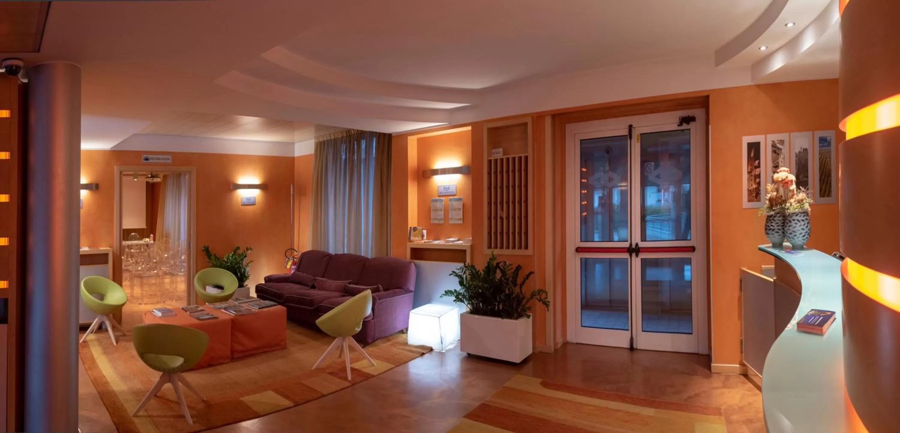 Lobby or reception in AlbaResidence Masera26