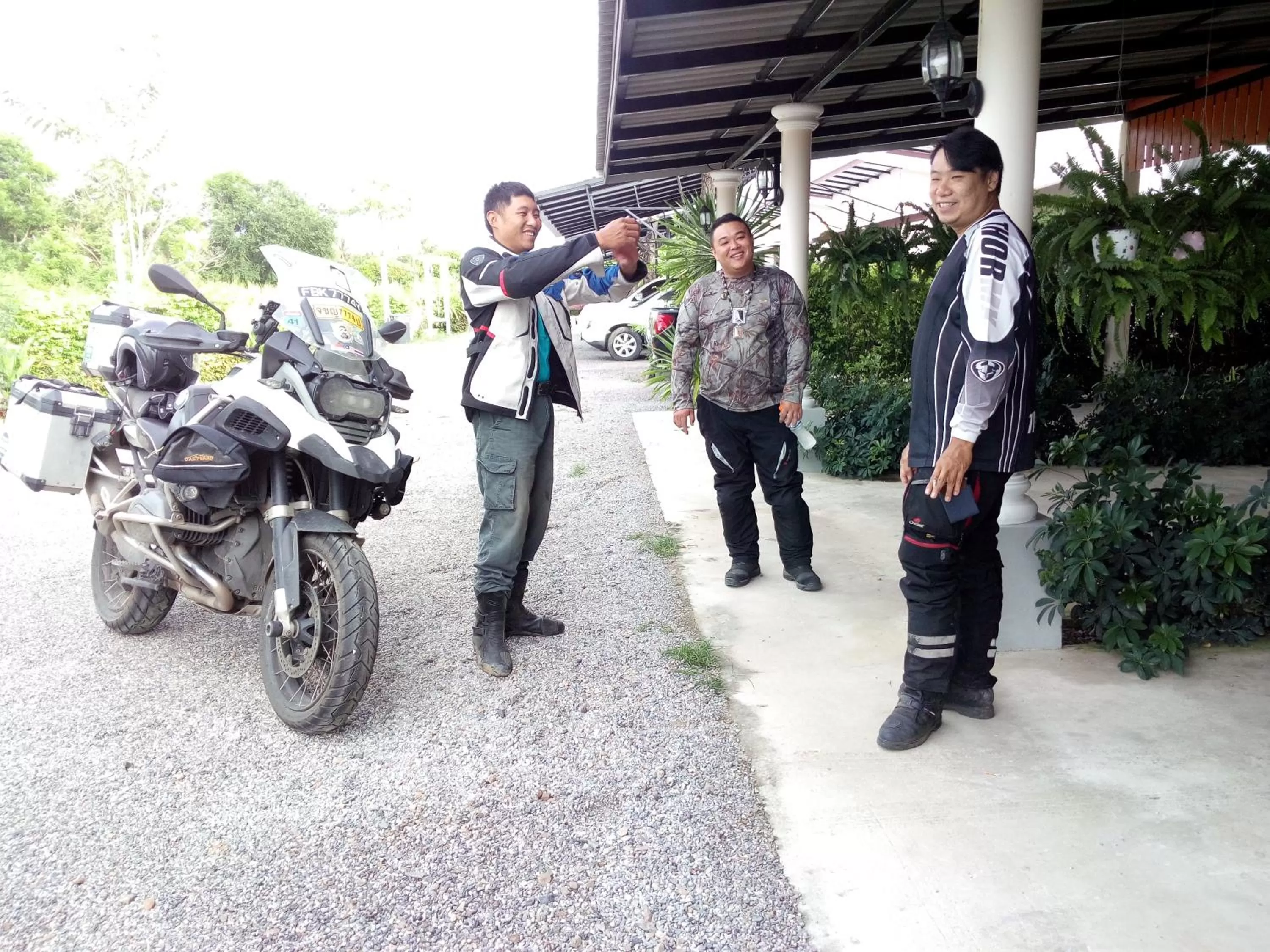 group of guests in Fancy Carp Resort