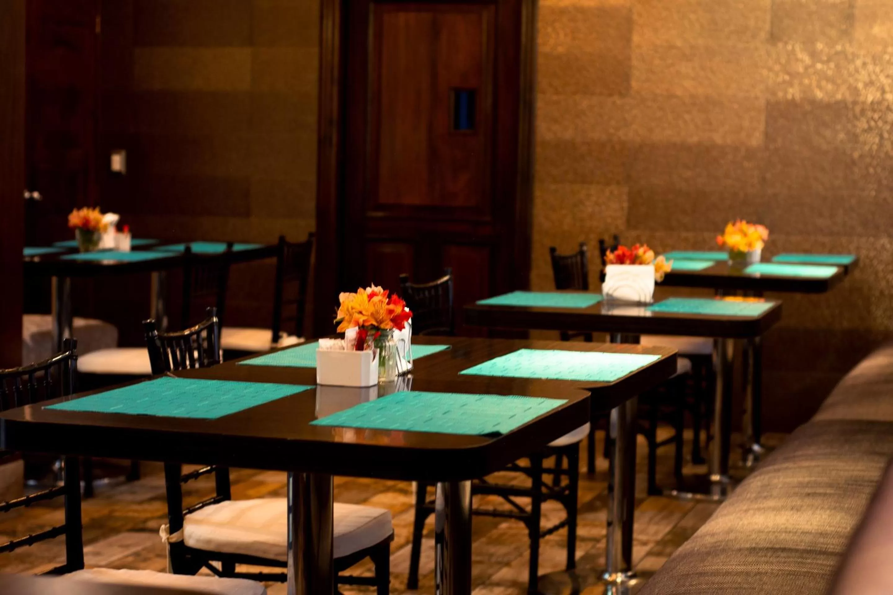 Restaurant/places to eat in Hotel San Miguel, en el Centro - Desayuno Incluido