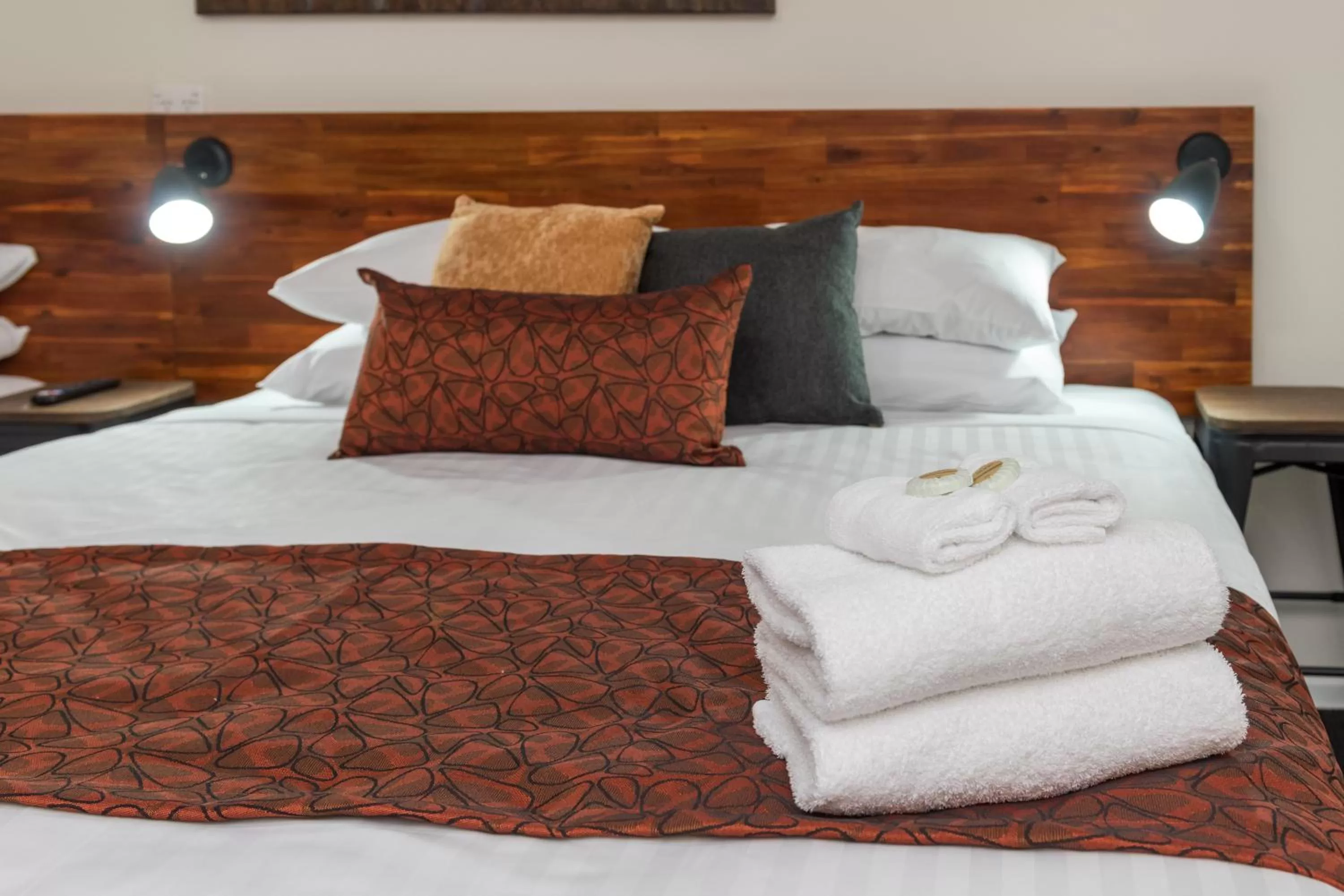 Bed in Black Sheep Motel Goulburn