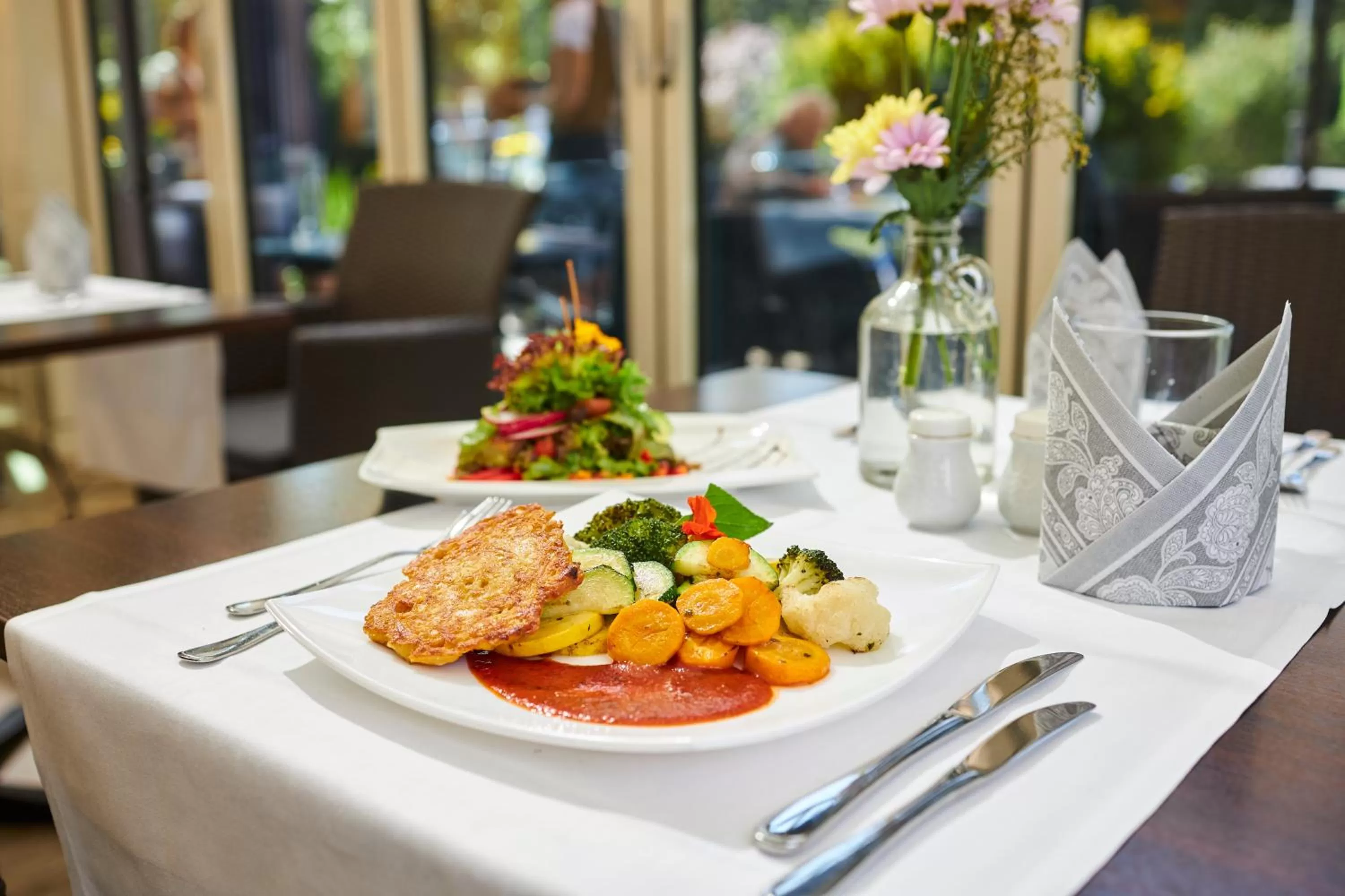 Restaurant/places to eat in Flair Hotel Reuner