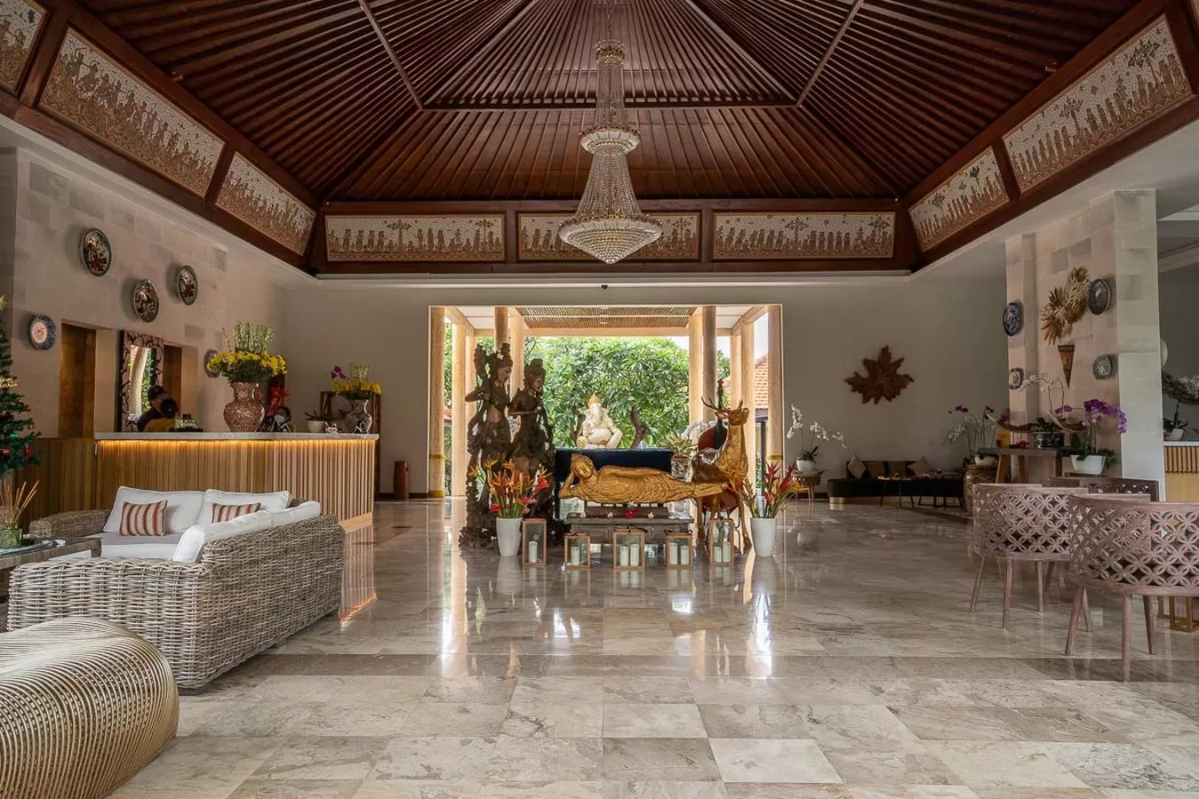Lobby or reception in New Sunari Lovina Beach Resort