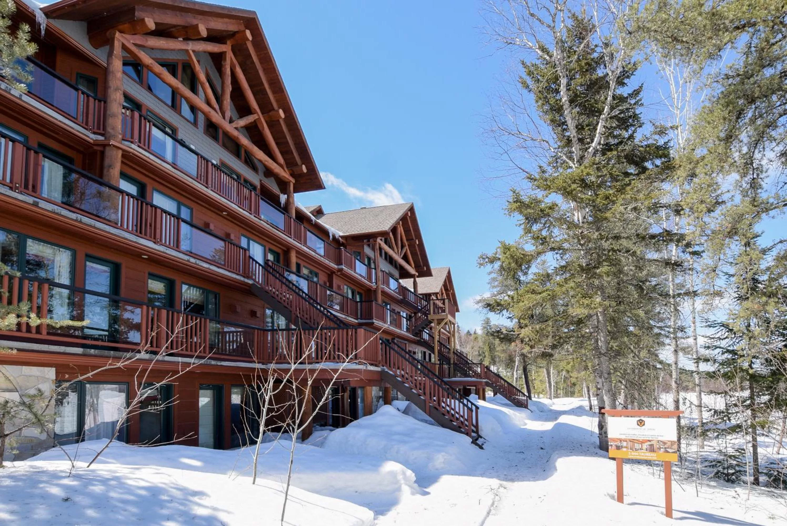 Les Condos Du Lac Taureau- Rooms & Condos