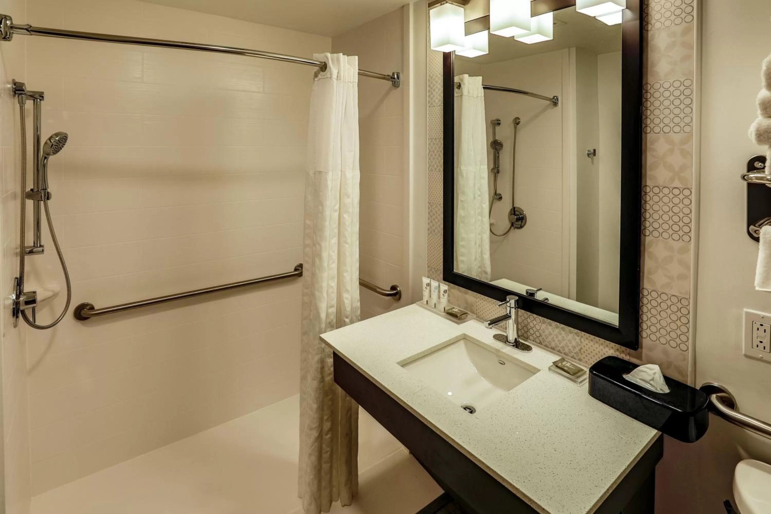 Shower in Country Inn & Suites by Radisson Nashville Airport TN
