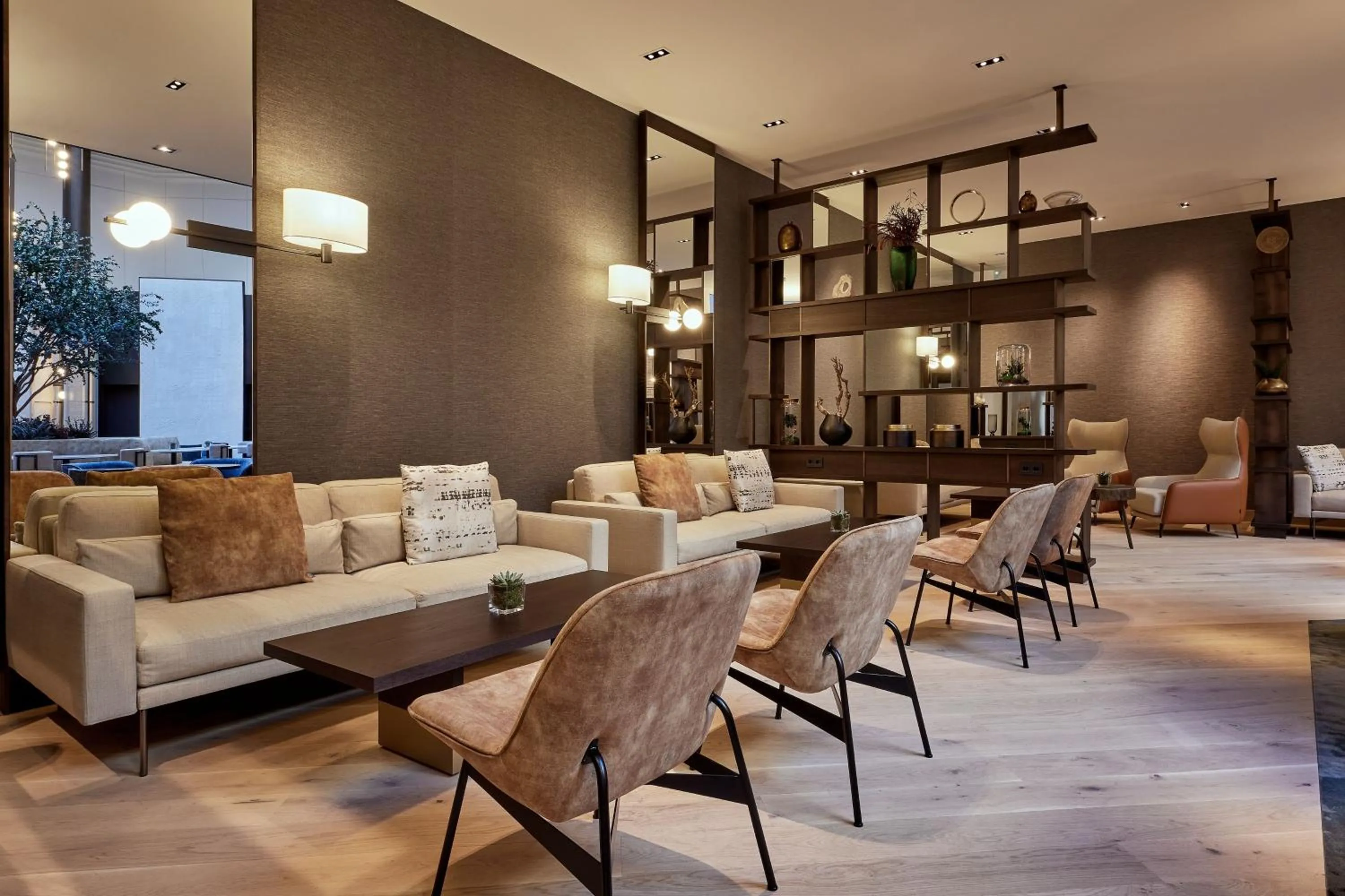 Restaurant/places to eat in The Westin Grand Frankfurt