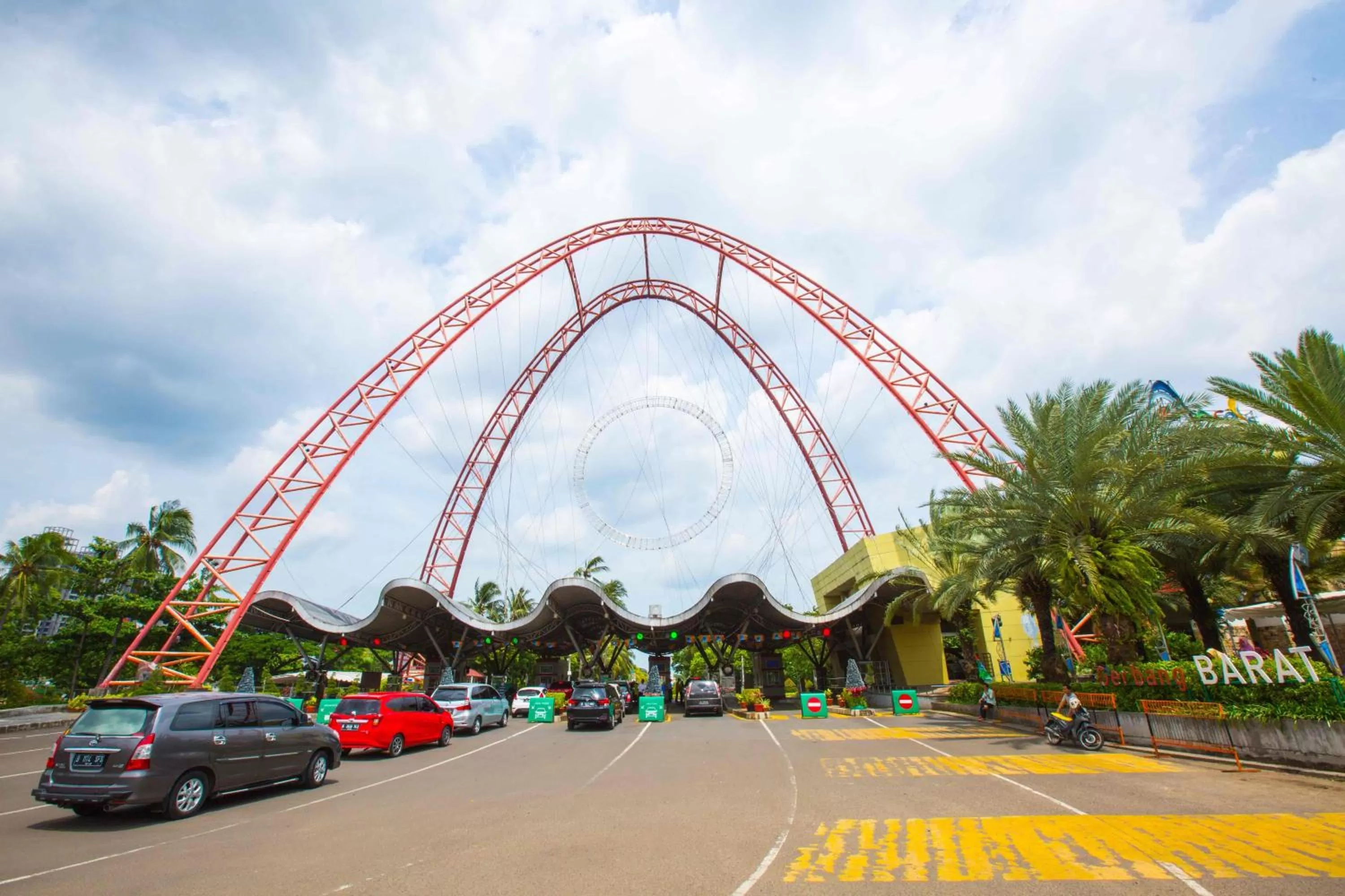 Children play ground in Holiday Inn Express Jakarta International Expo by IHG
