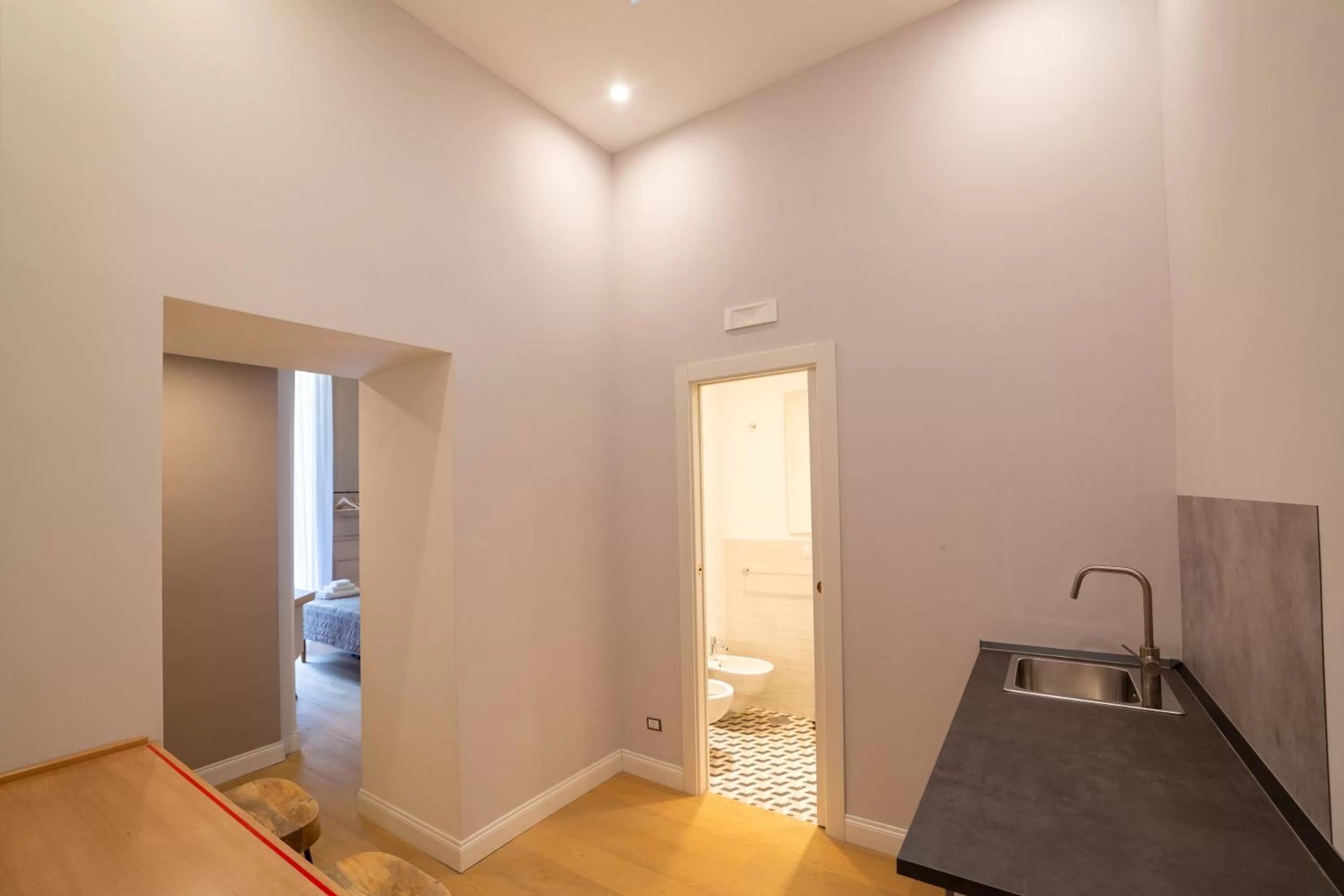 Kitchen or kitchenette in The Duomo House by House In Naples