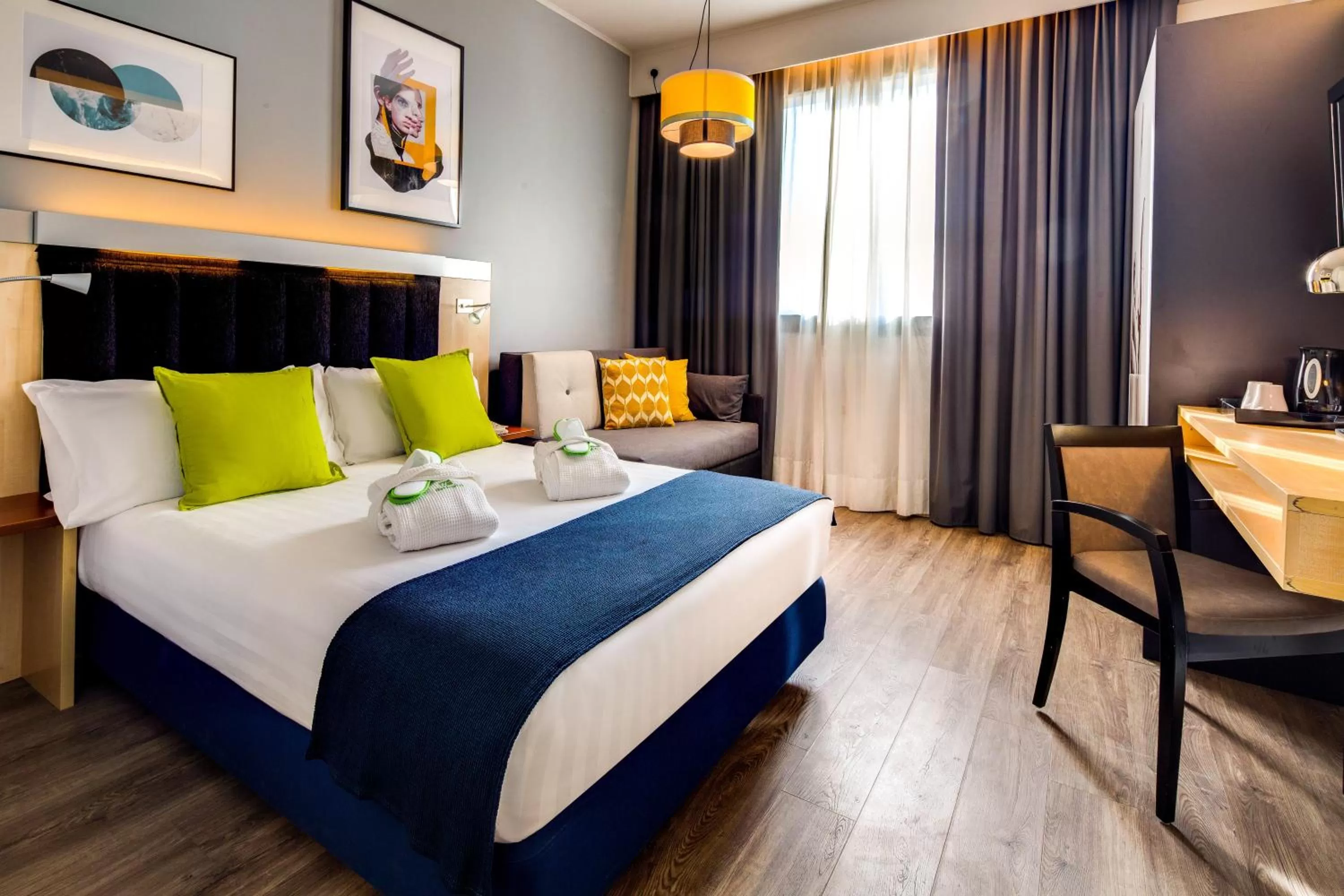 Photo of the whole room, Bed in Holiday Inn Bologna - Fiera by IHG