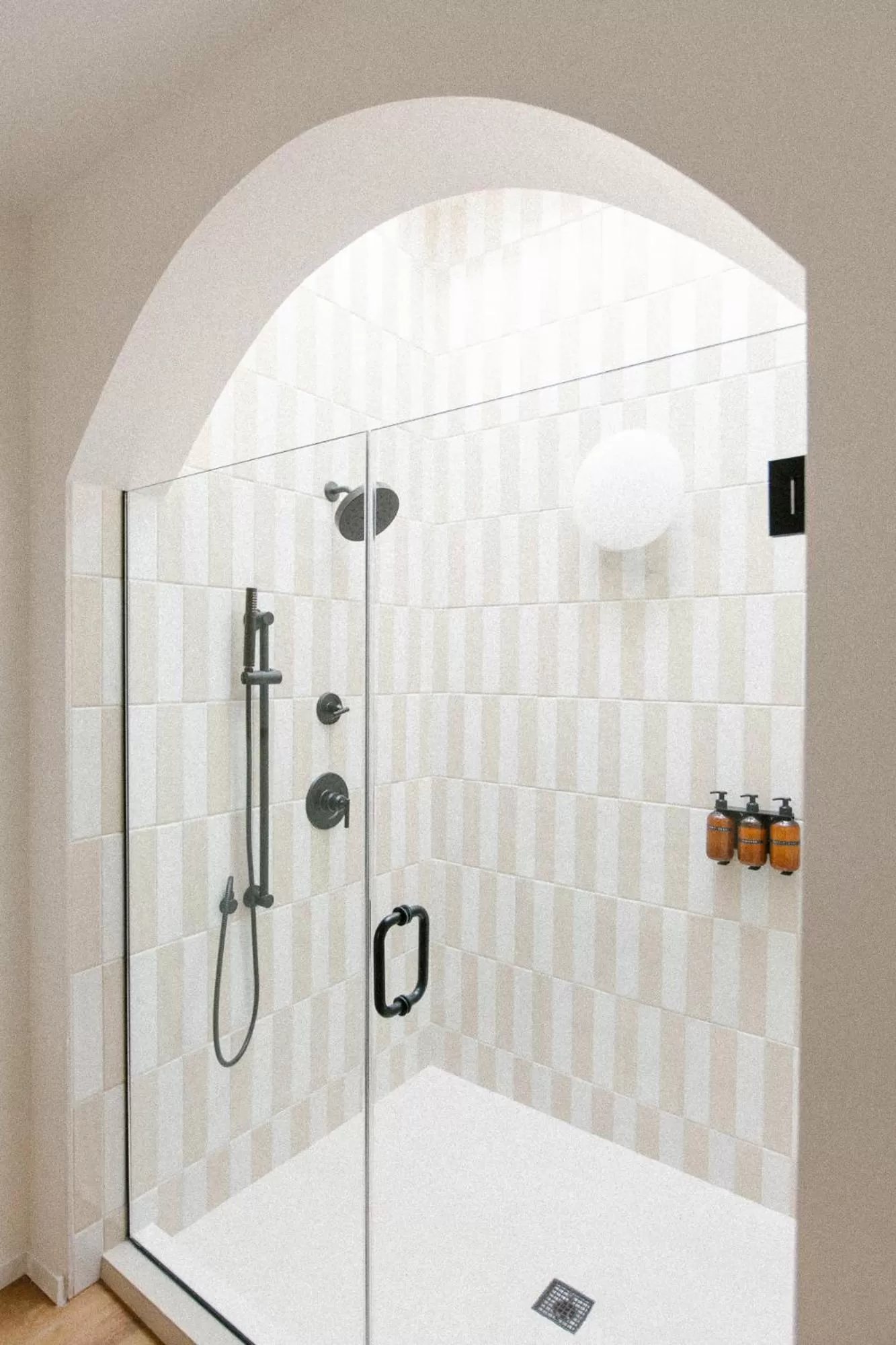 Shower in Yara Hotel - Adults Only