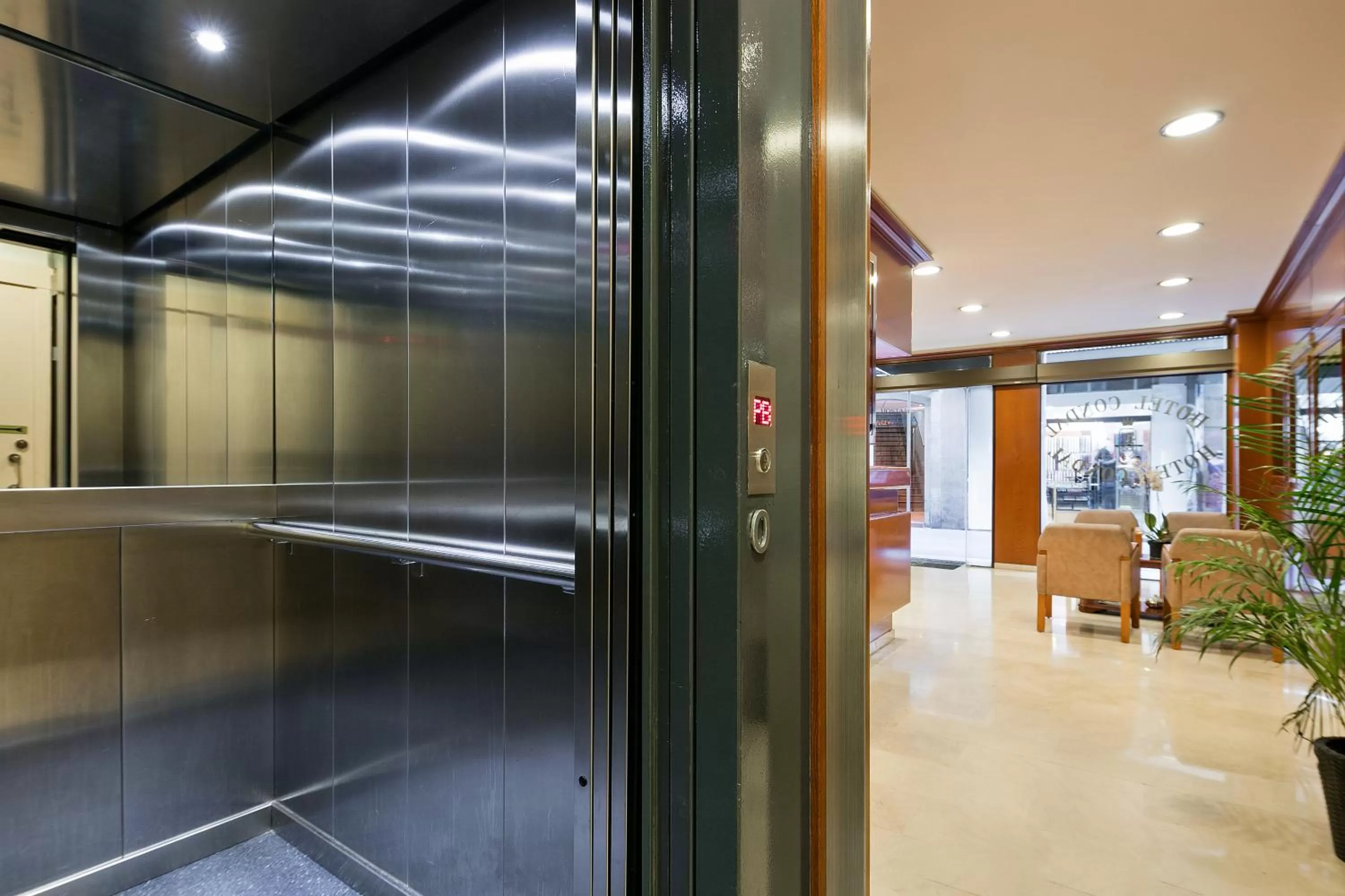 Lobby or reception in Hotel Condal