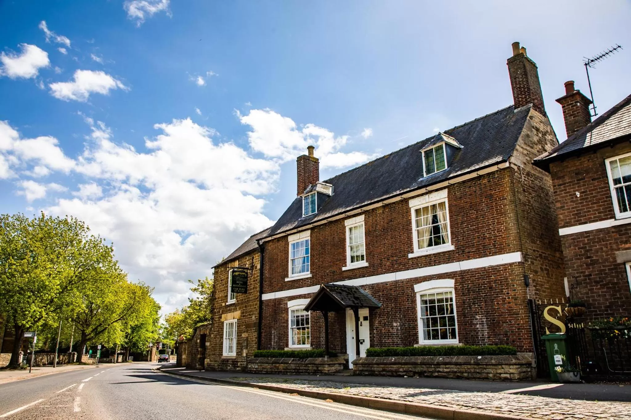 Facade/entrance, Property Building in Wisteria Hotel