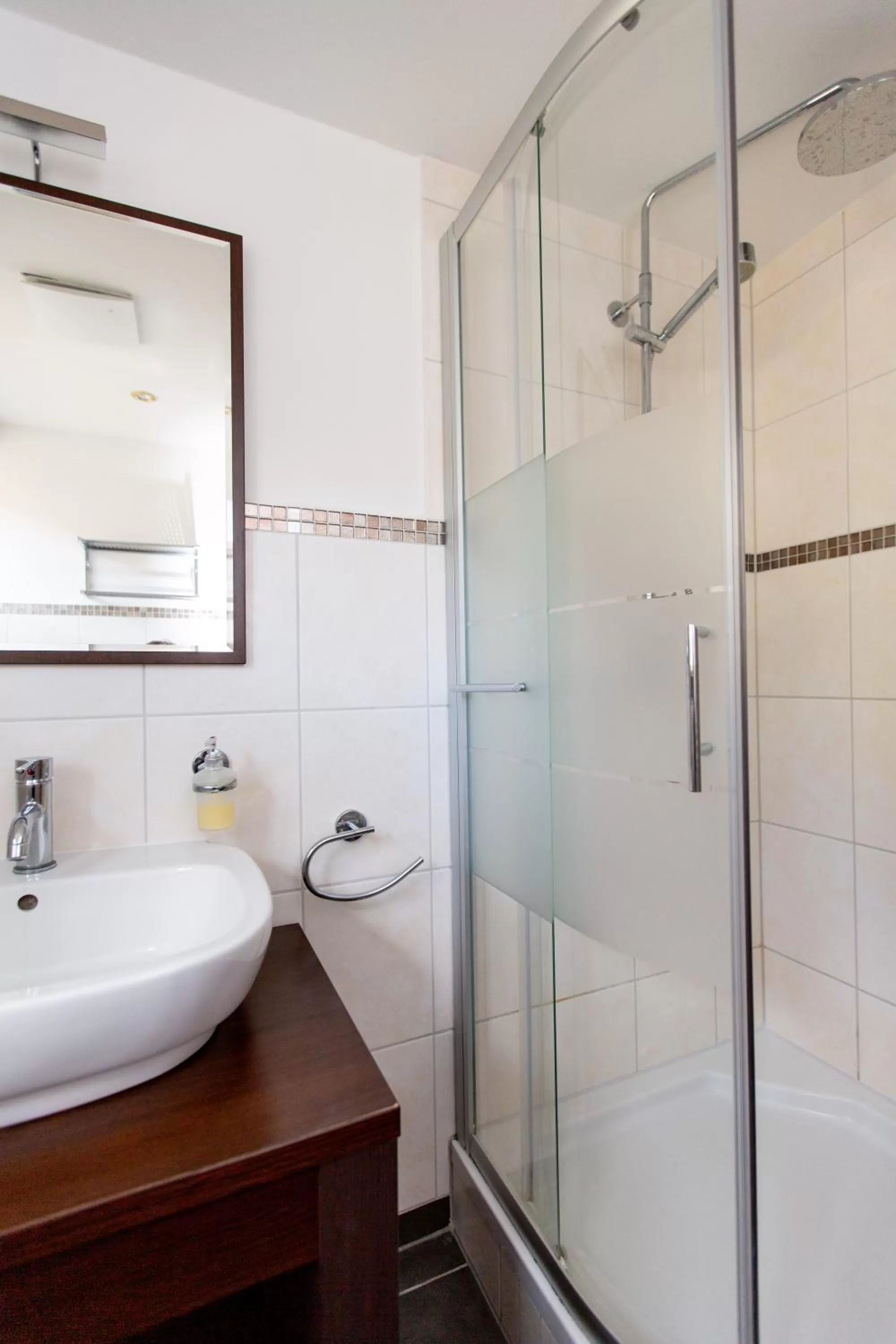 Bathroom in Hotel und Restaurant Haus Sajons