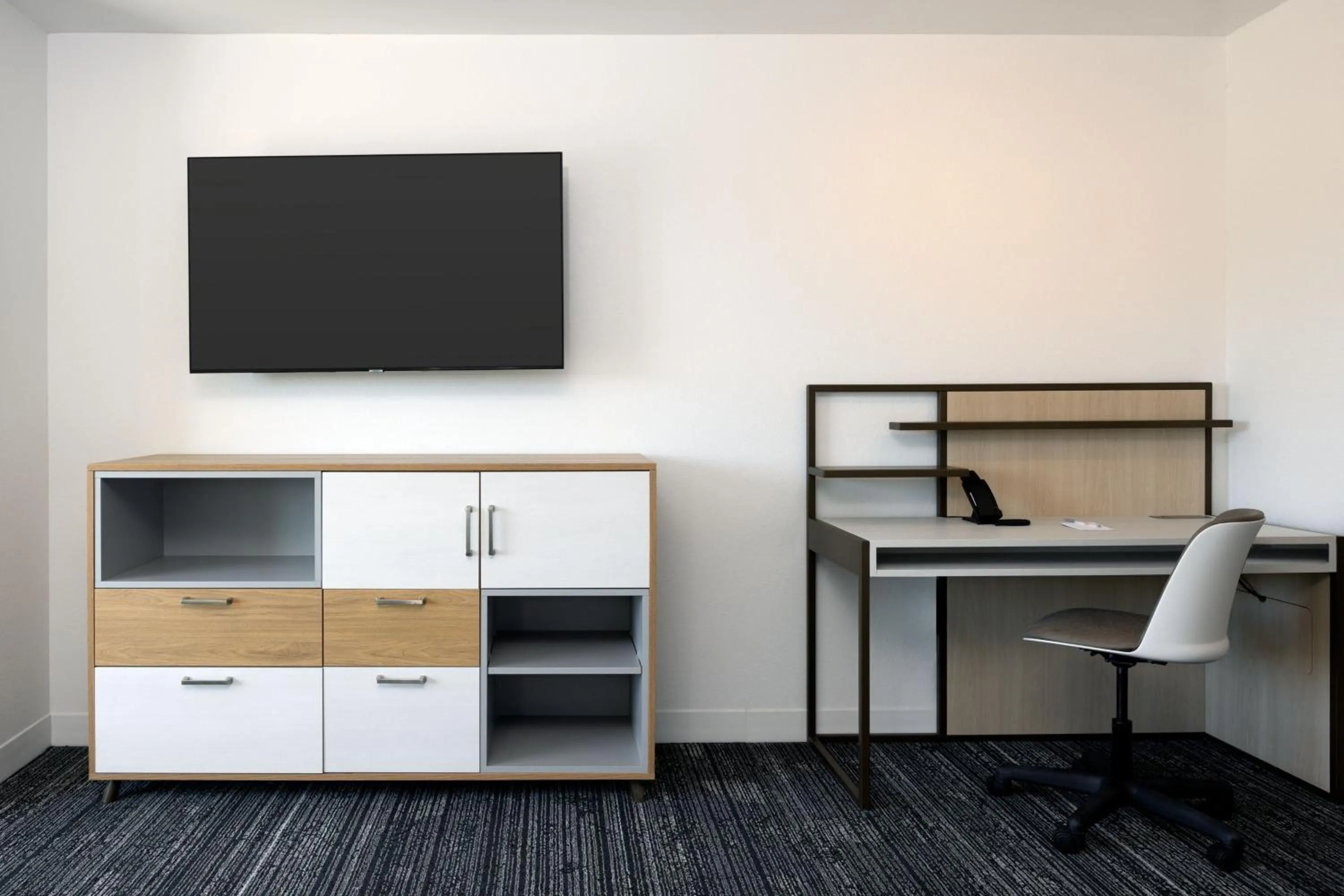 Photo of the whole room in TownePlace Suites by Marriott Canton Riverstone Parkway