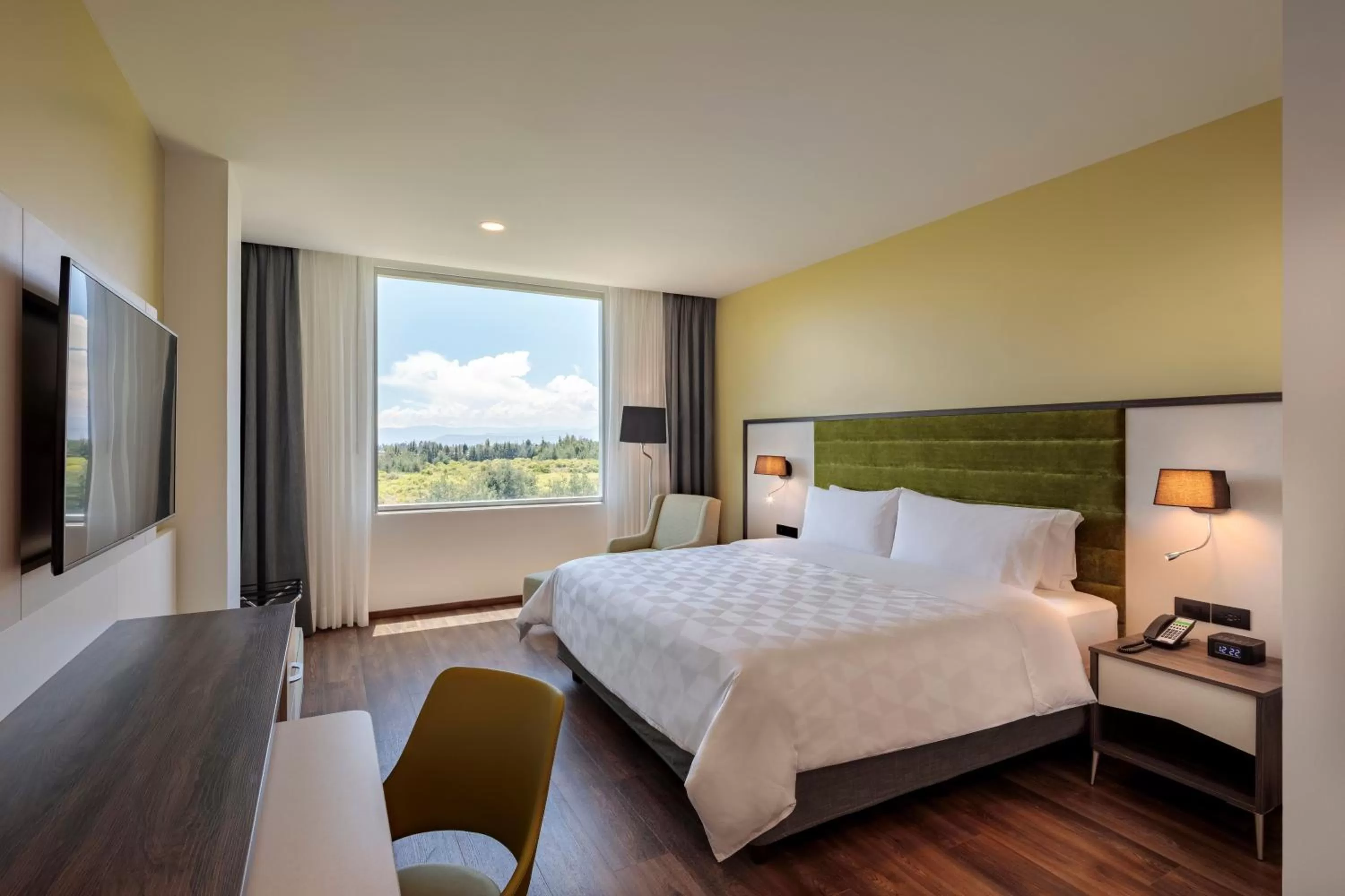 Photo of the whole room, Bed in Holiday Inn - Quito Airport by IHG