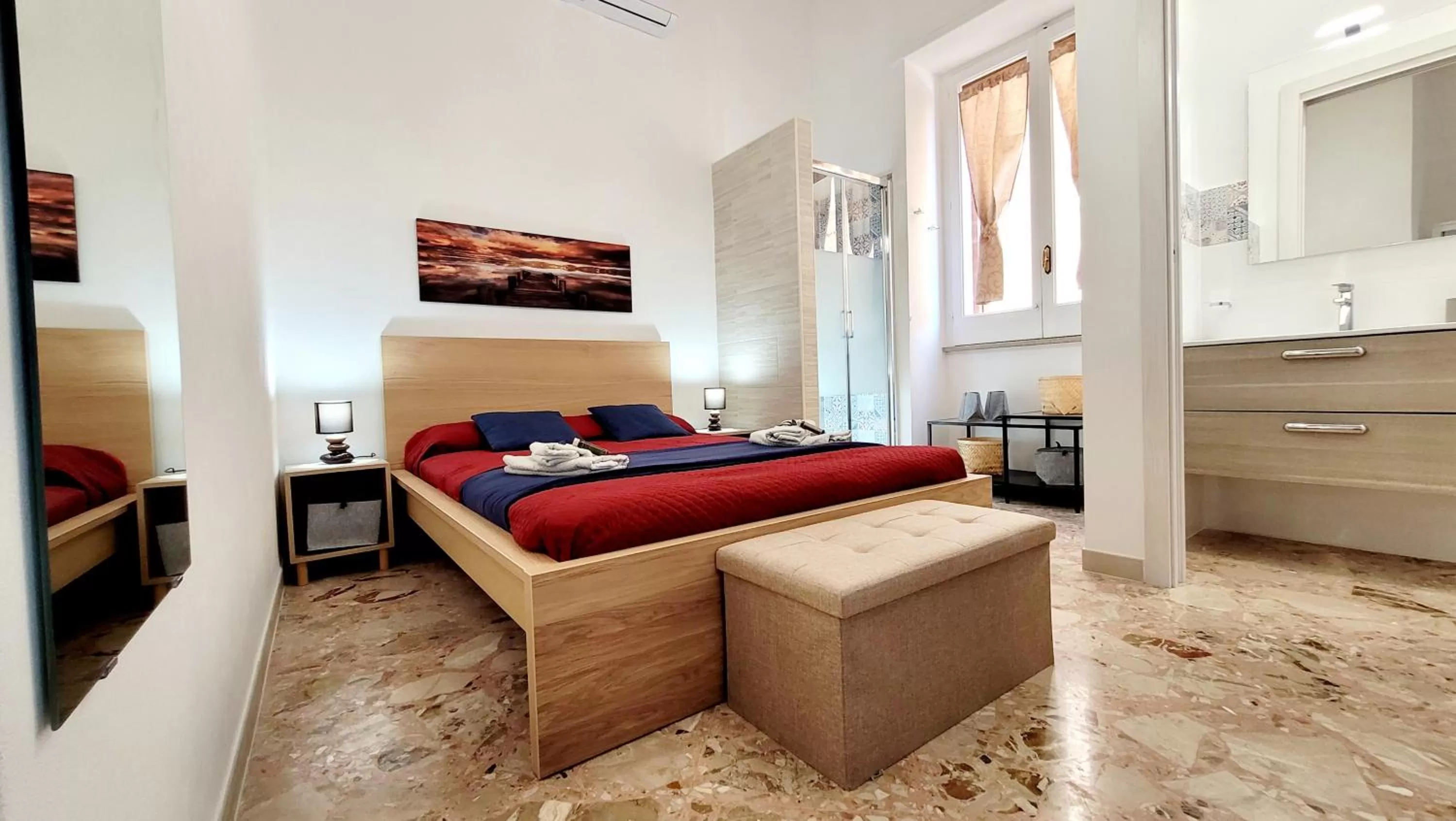 Bed in Zanzi 's Charming Rooms