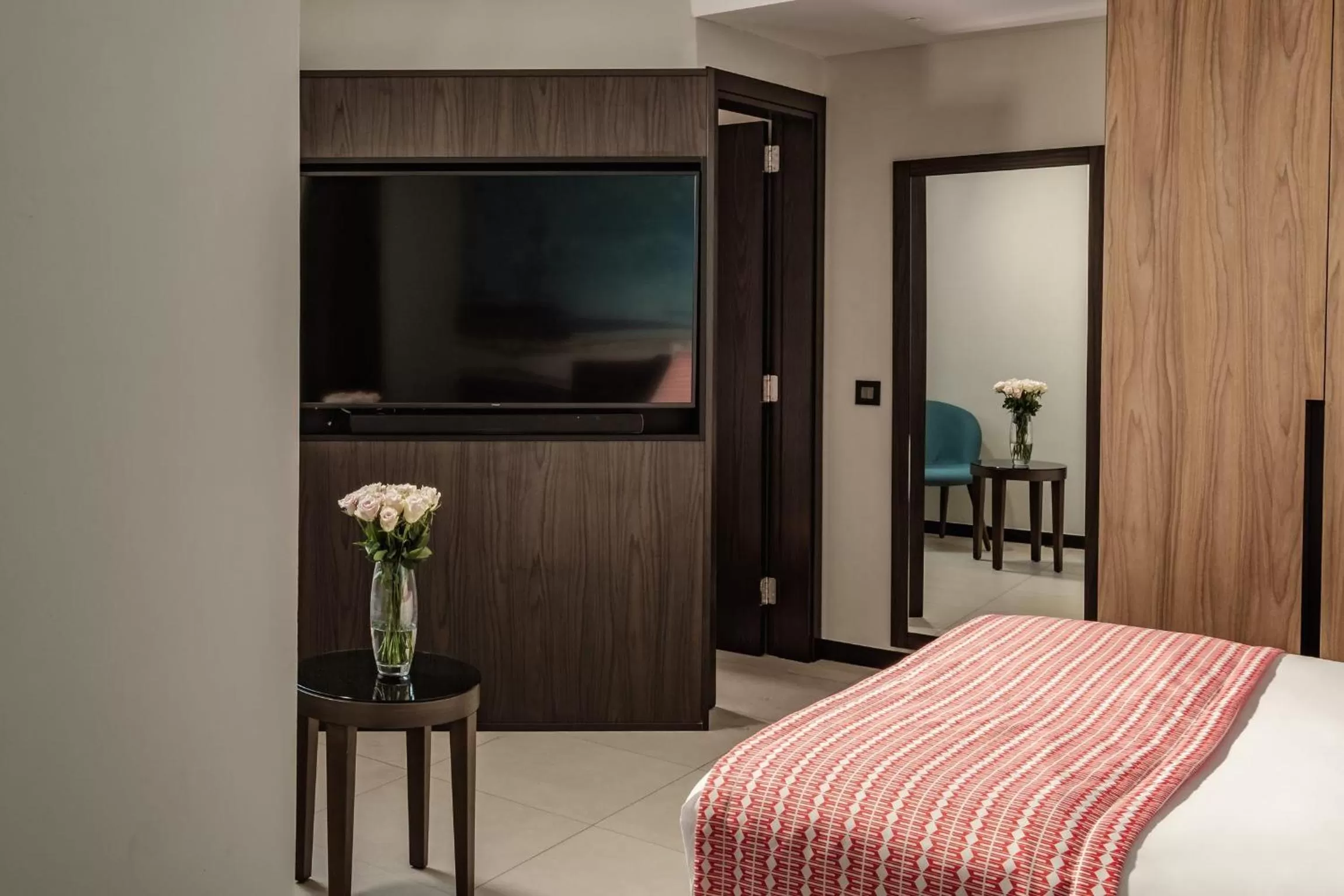 TV and multimedia, Bed in Melior Boutique Hotel