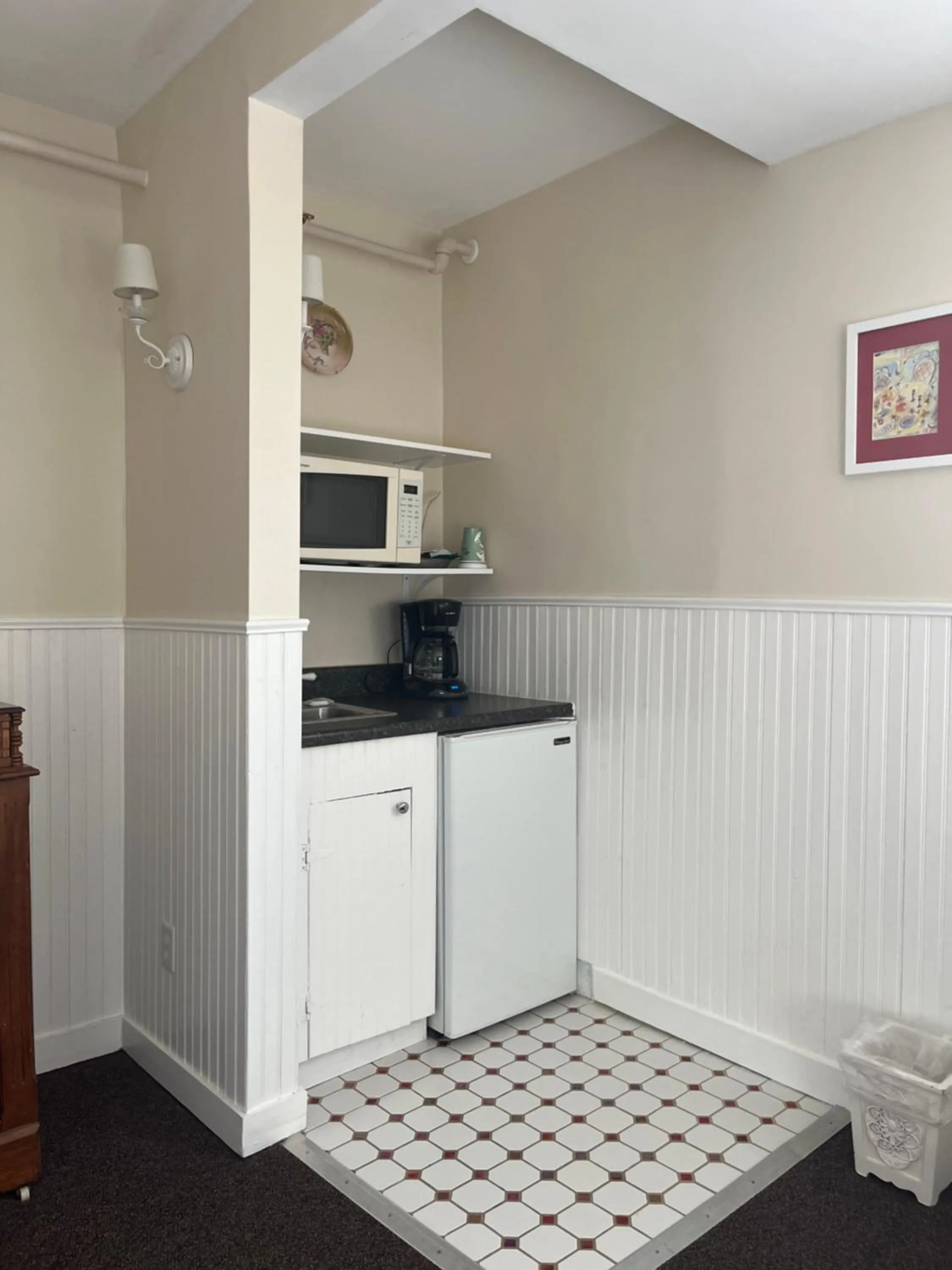 Kitchen or kitchenette in Terrace Inn and 1911 Restaurant