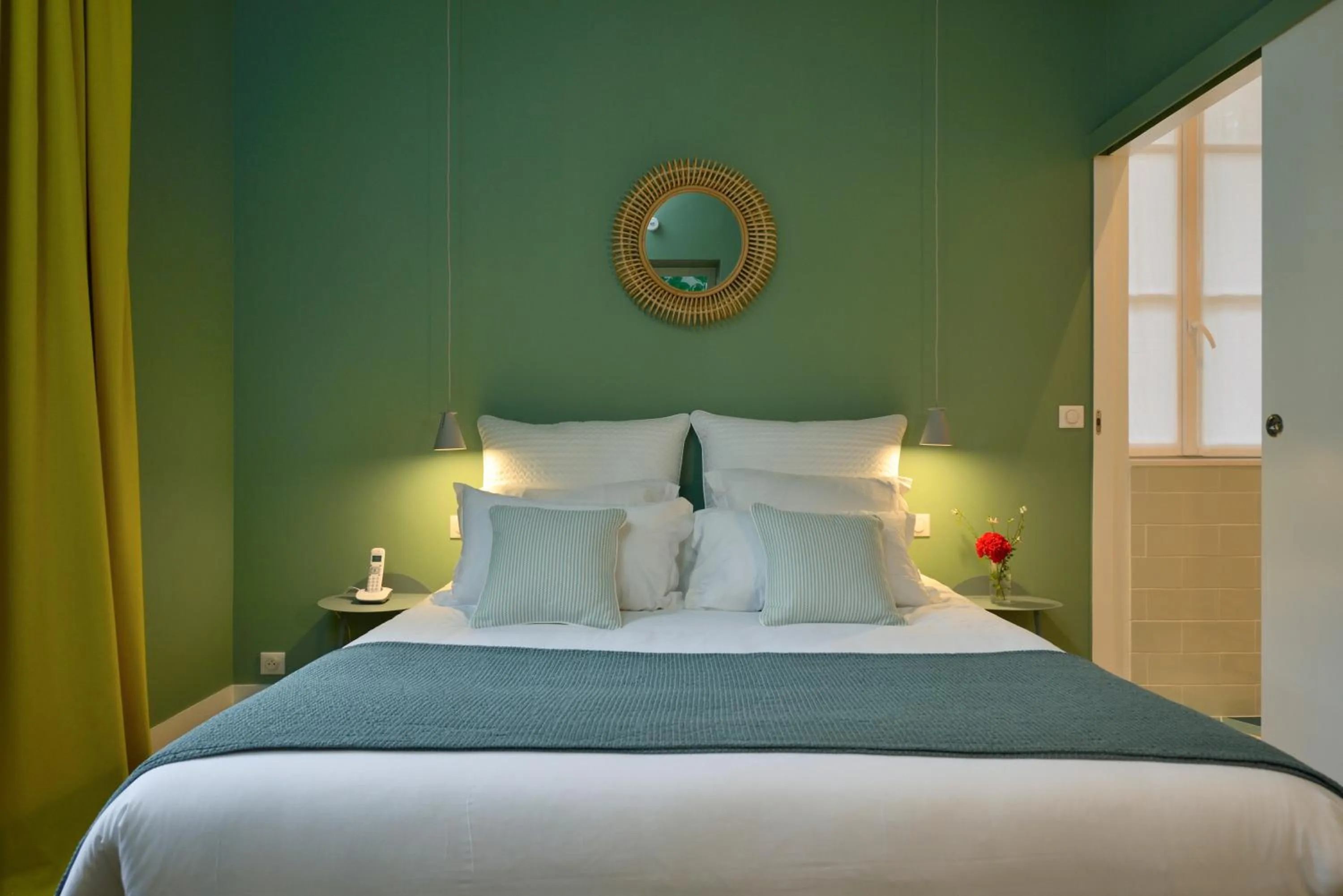 Photo of the whole room, Bed in Hôtel Le Saint Christophe