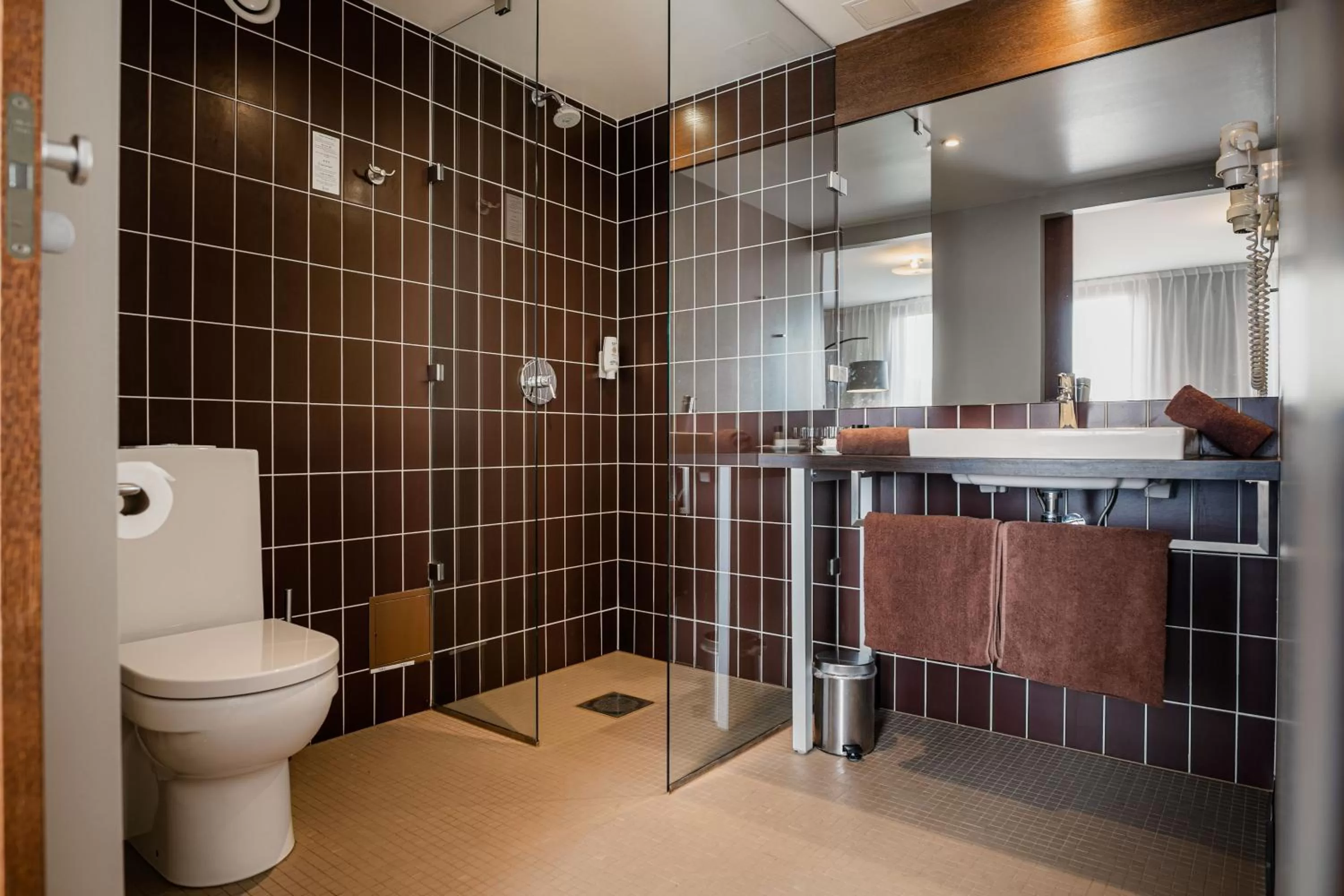 Shower in Johan Design & SPA Hotel