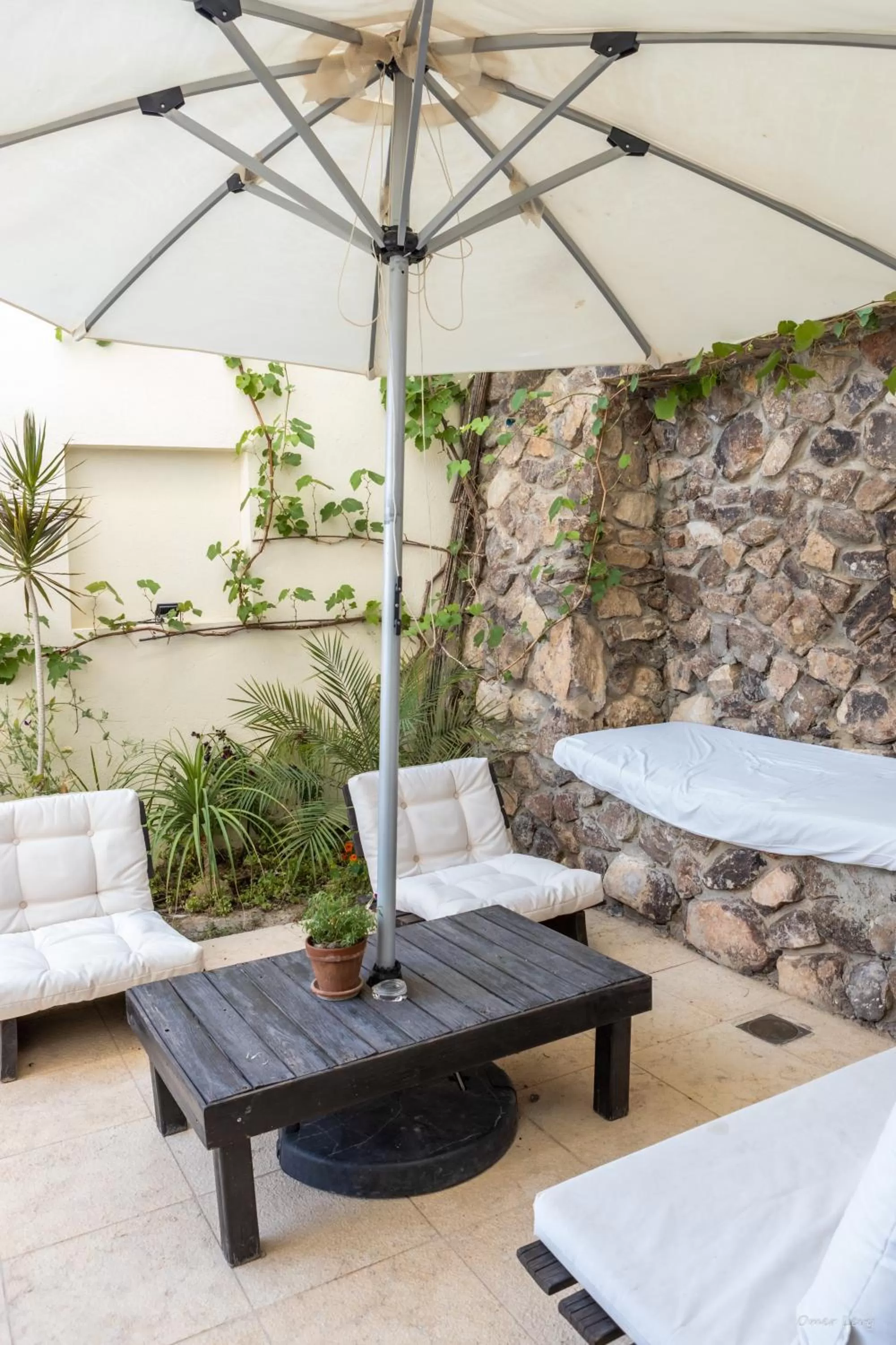 Patio in Yehelim Boutique Hotel