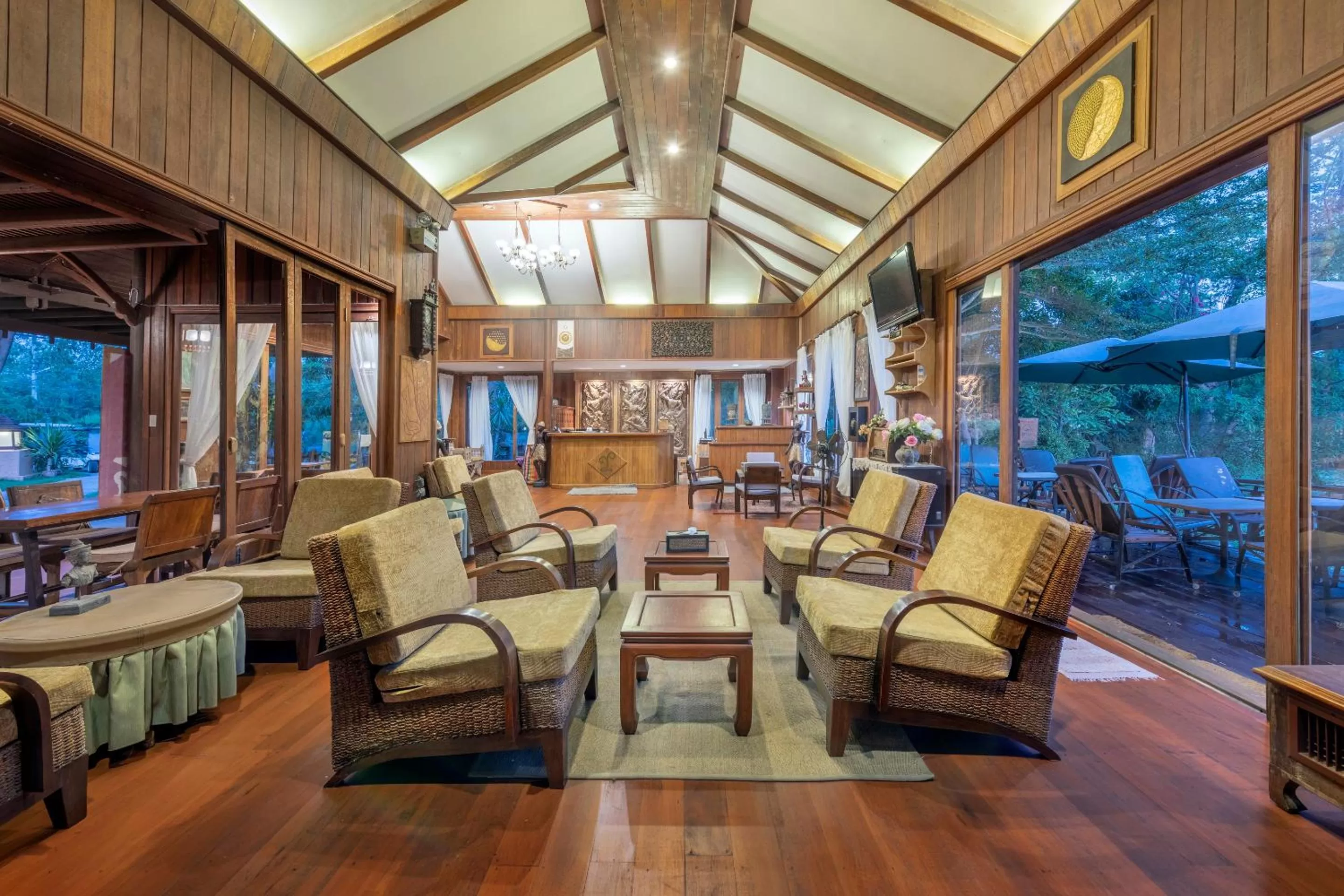 Lobby or reception in Vana Varin Resort