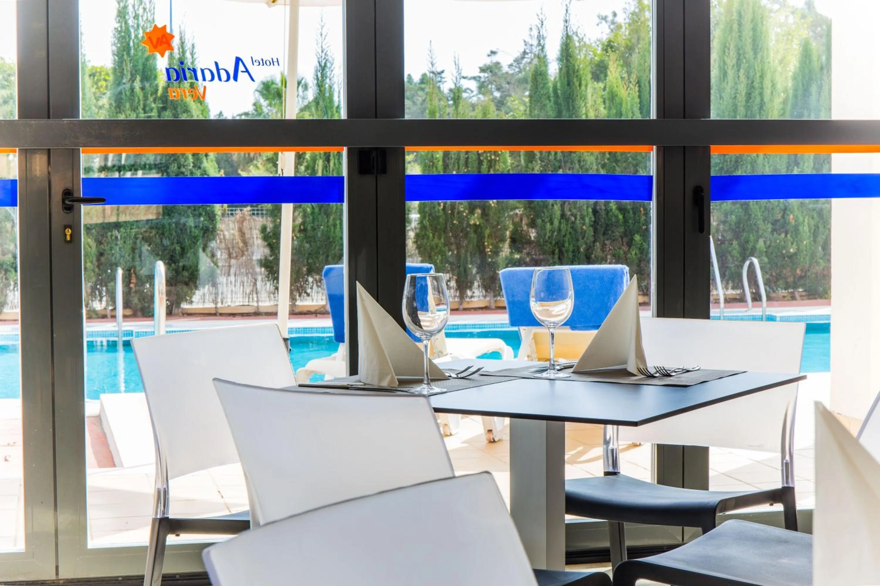 Restaurant/places to eat in Hotel Adaria Vera