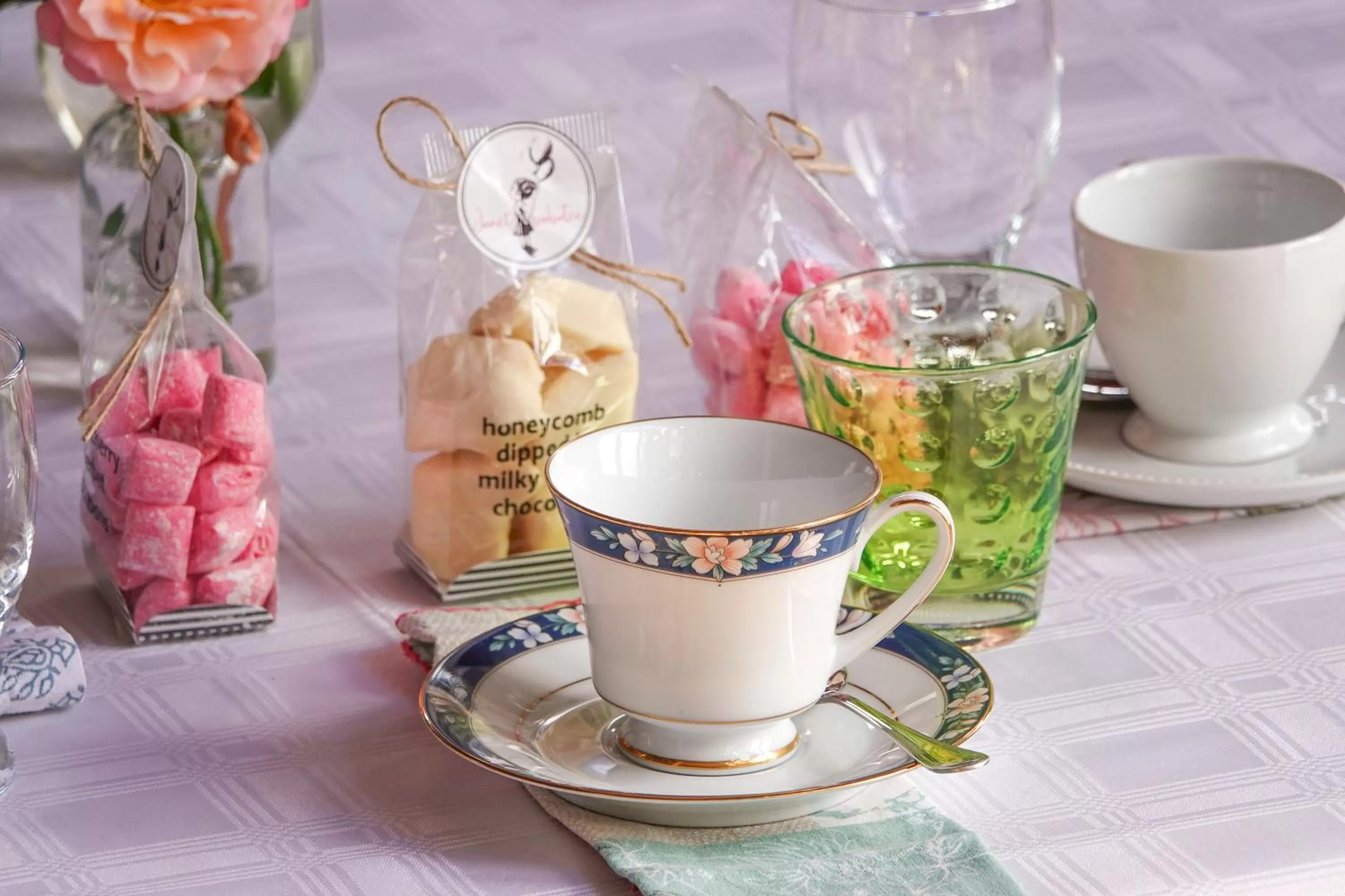 Spacube Luxury Suites and Spa