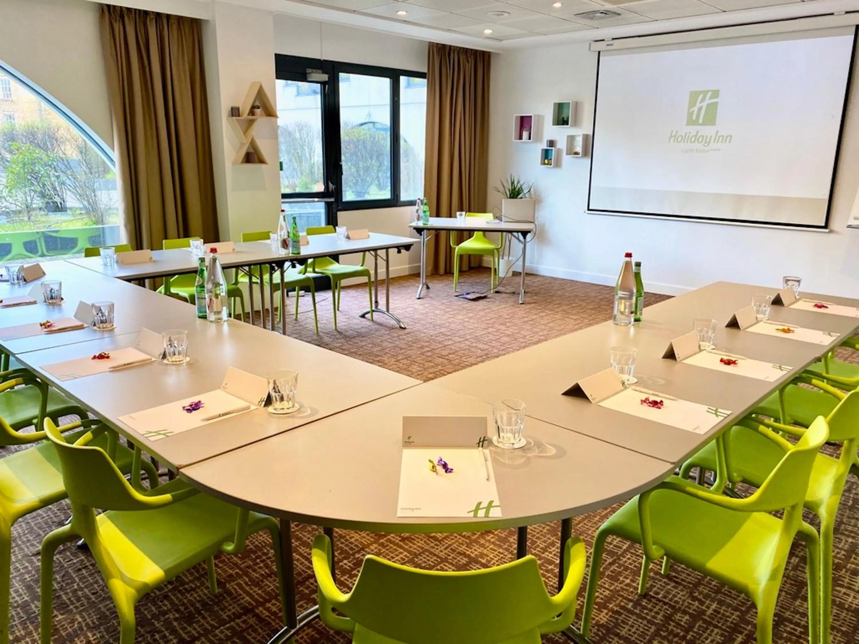 Meeting/conference room in Holiday Inn Lyon Vaise by IHG