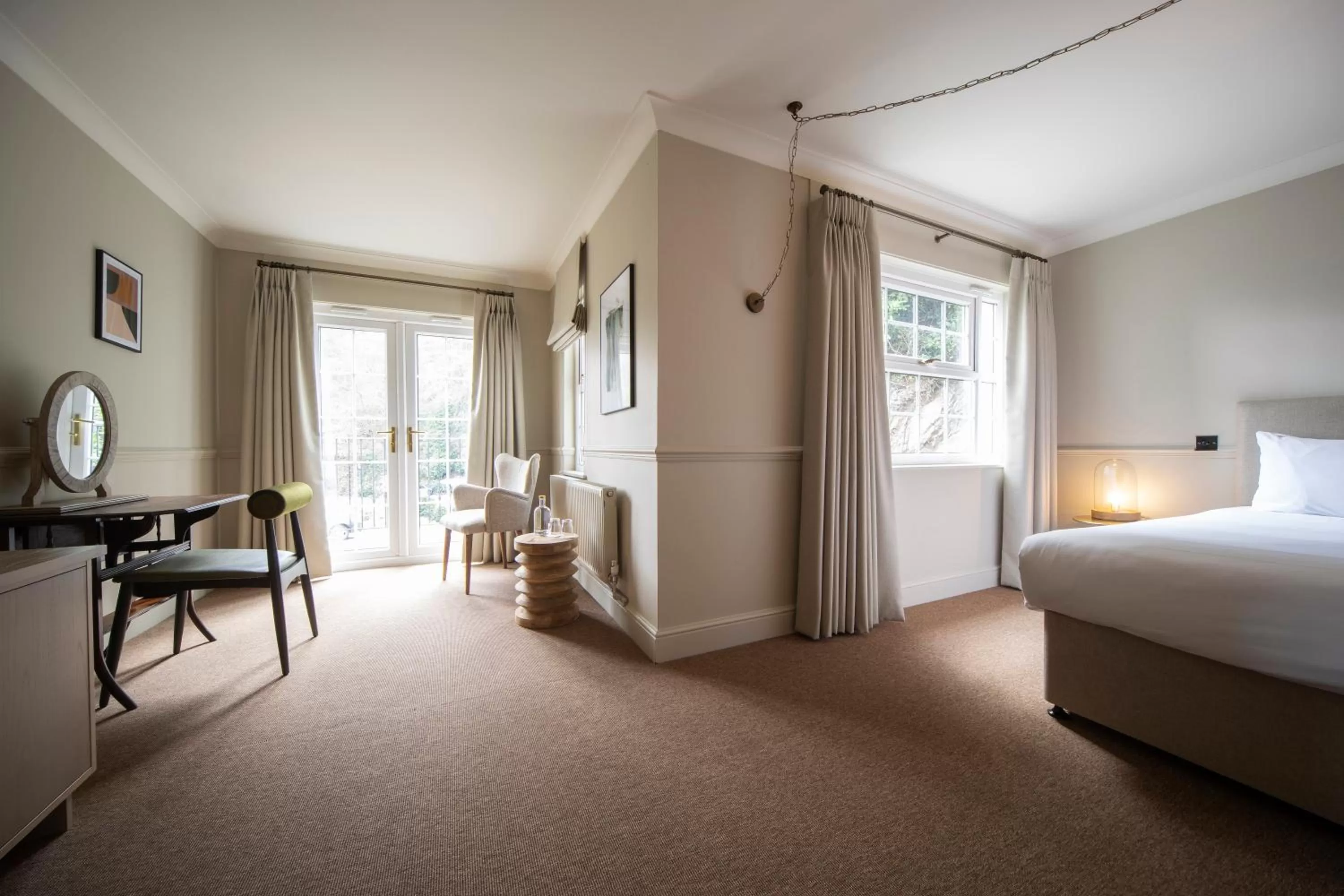 Photo of the whole room, Bed in Cottage In The Wood