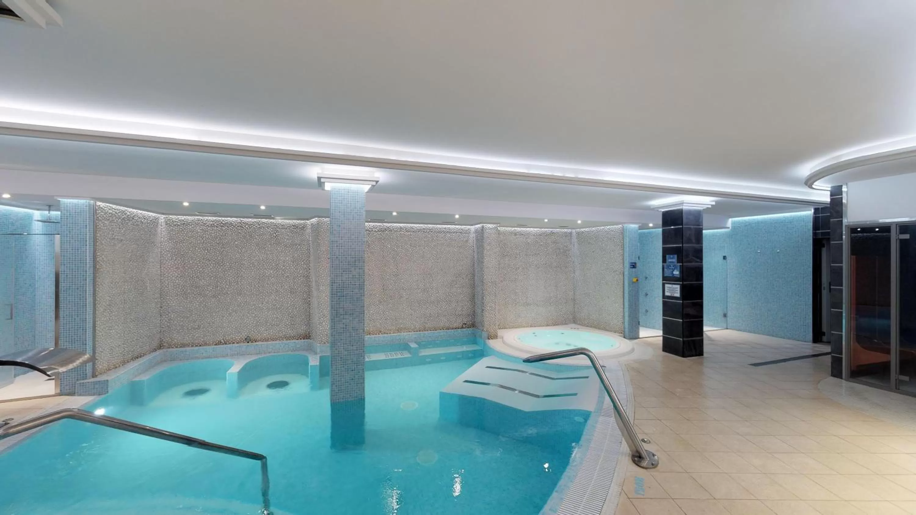 Spa and wellness centre/facilities in HL Suitehotel Playa del Inglés - Adults Only