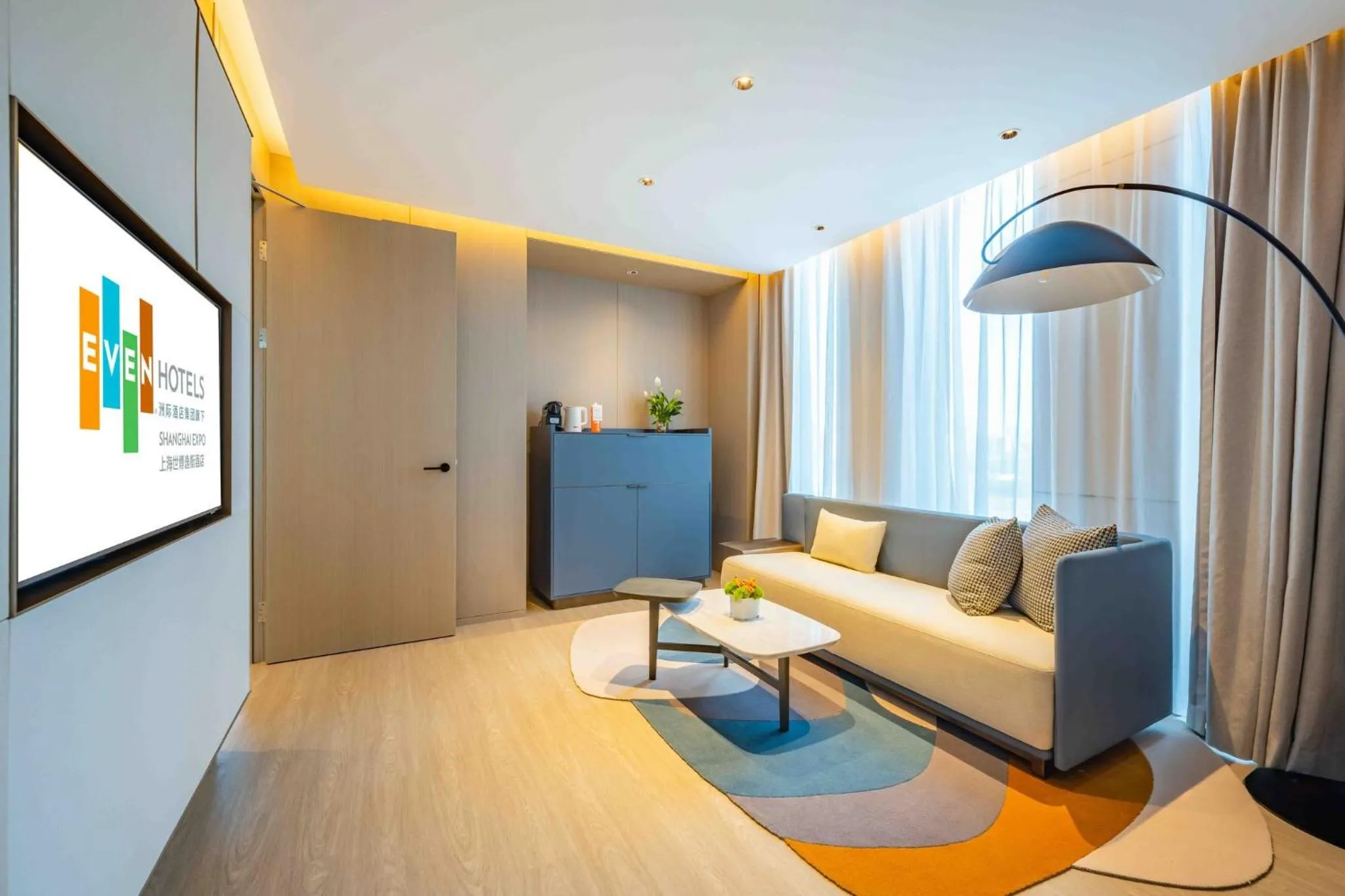 Photo of the whole room in EVEN Hotels Shanghai Expo by IHG