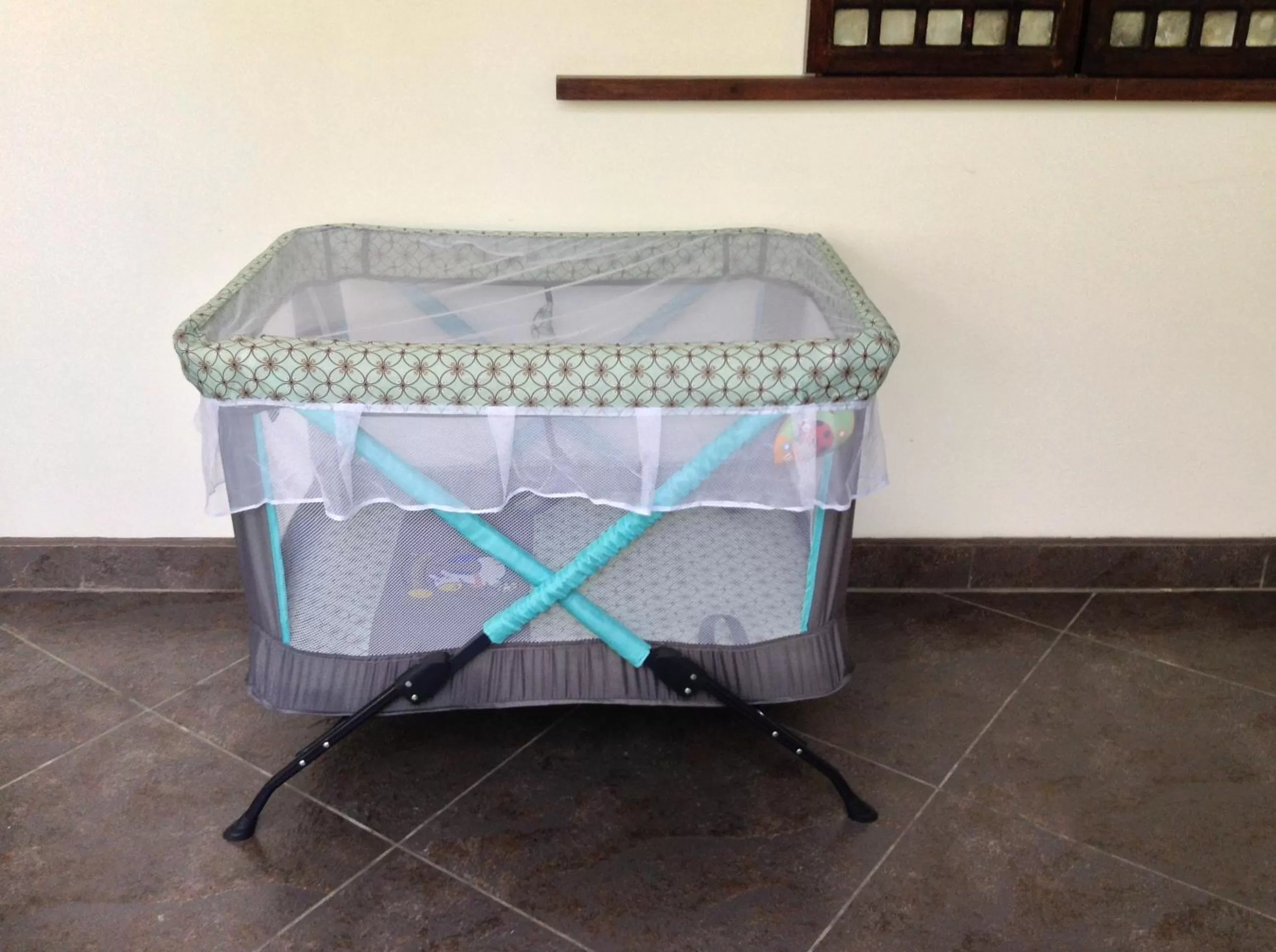 cot in Balay Tuko Garden Inn