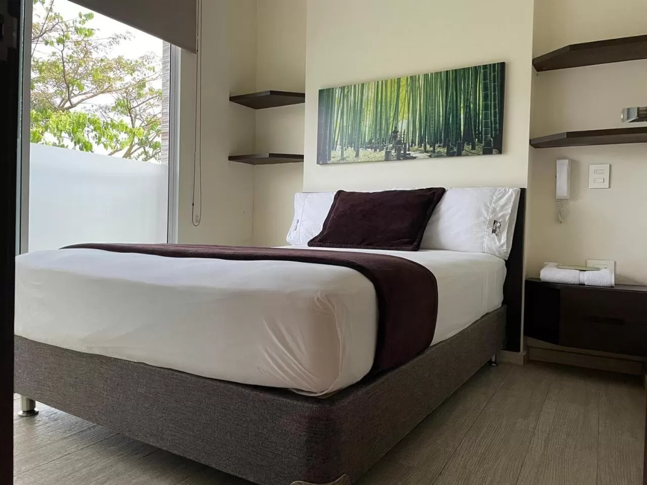 Hotel Via Principal I