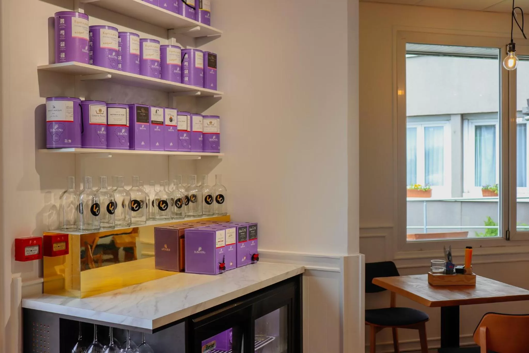 Restaurant/places to eat in ibis Calais Car Ferry