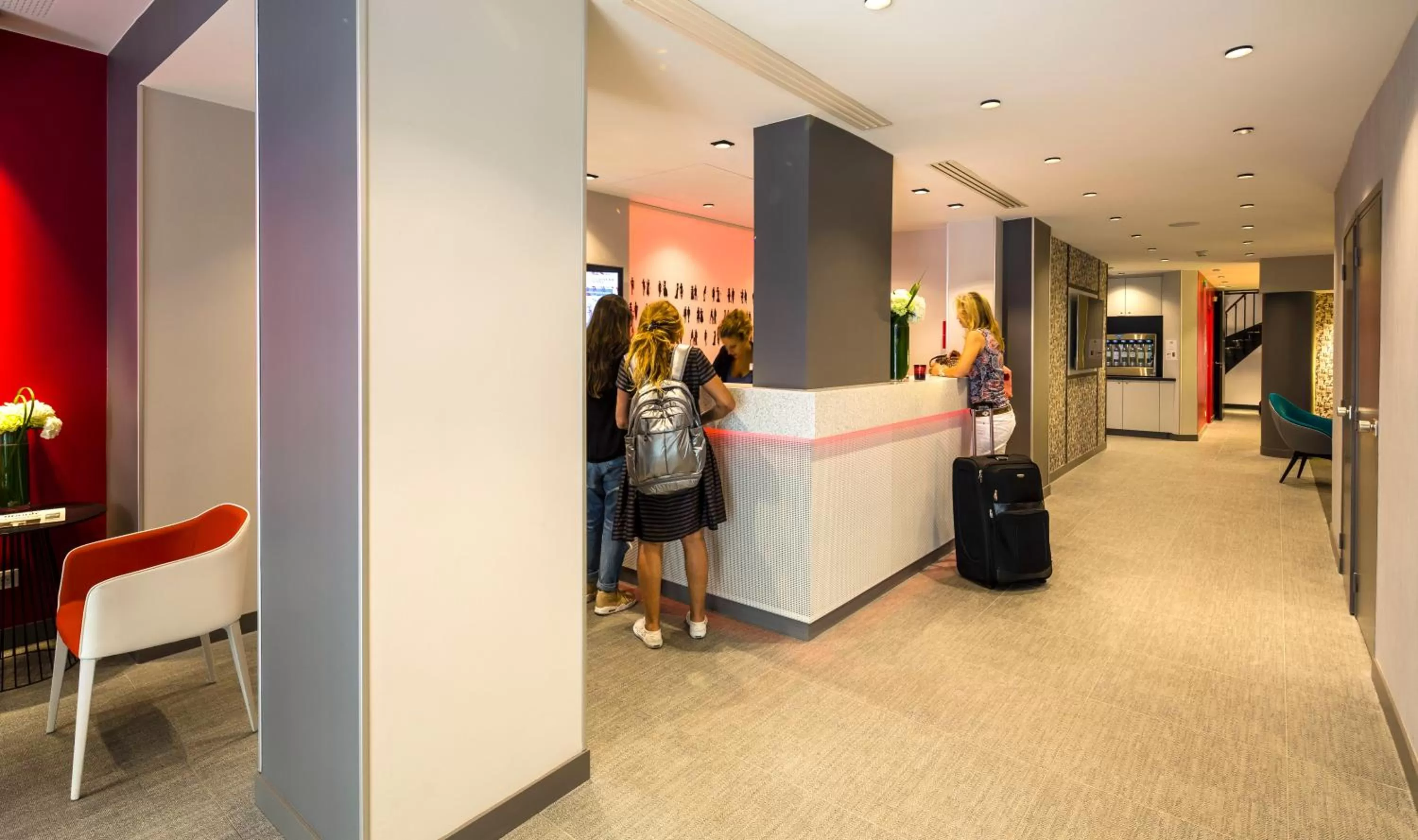 Lobby or reception in Hôtel Paris Vaugirard