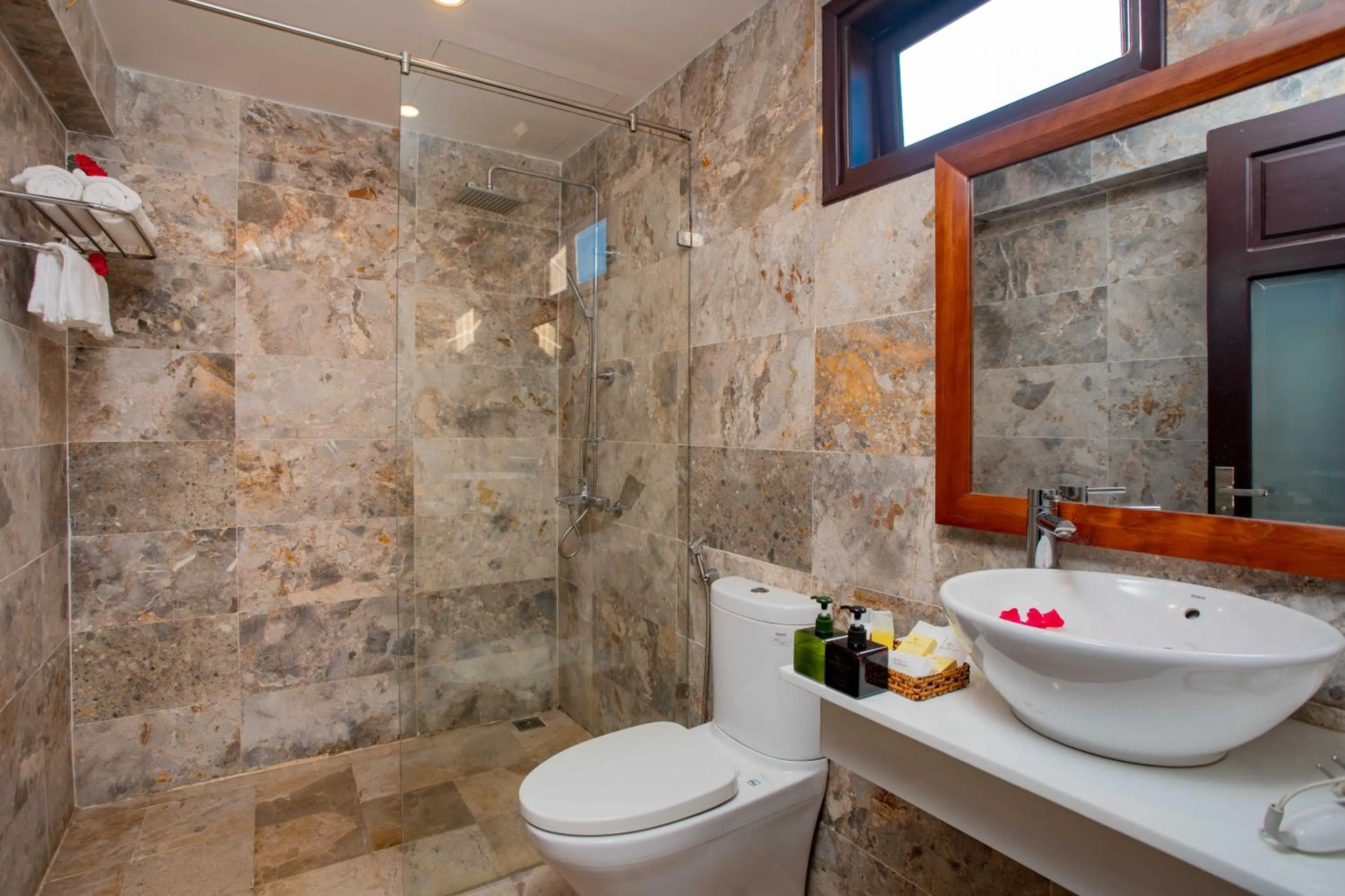 Shower in Trendy Life Villa Hoi An