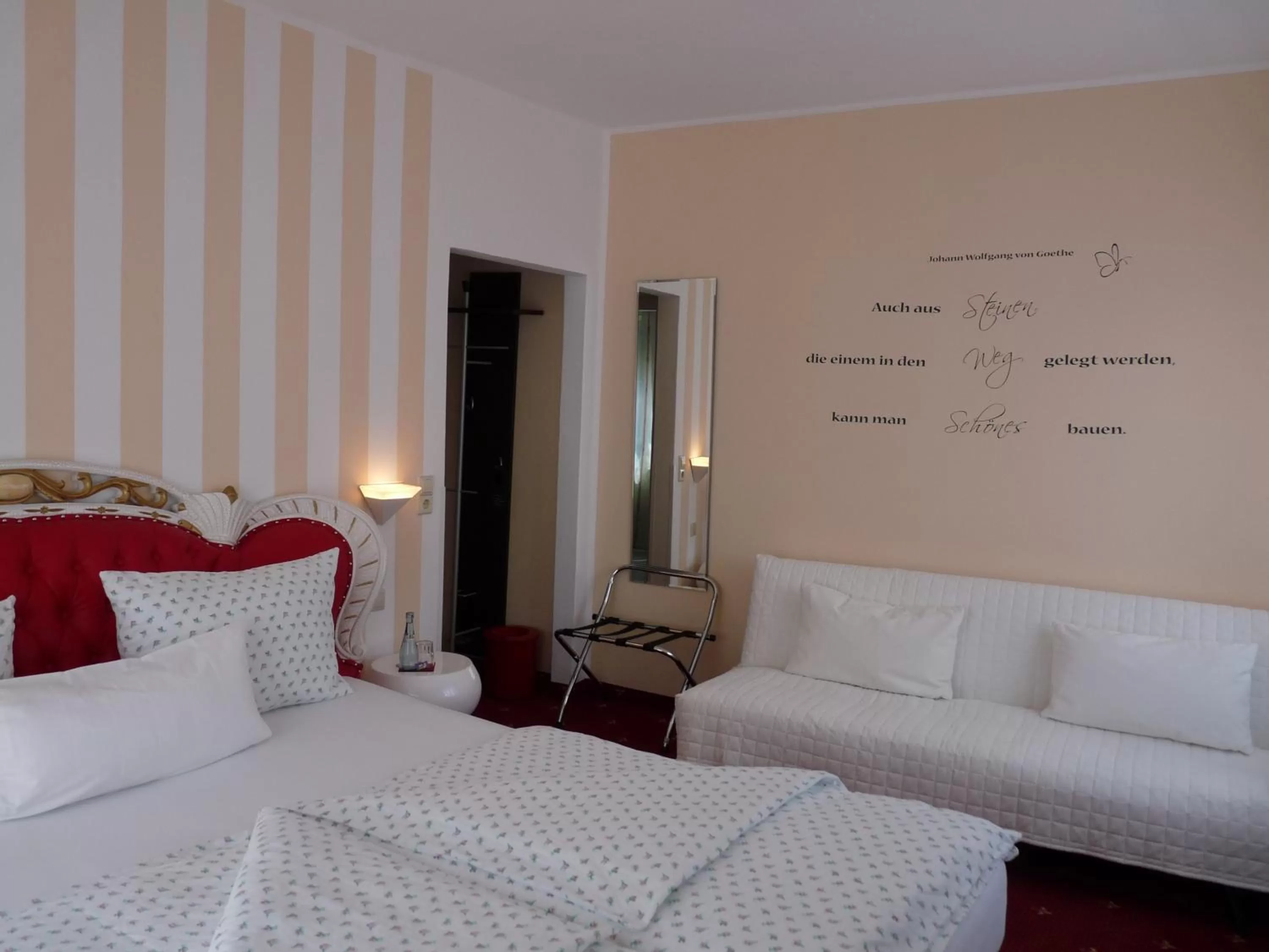 Photo of the whole room, Bed in Hotel Geissler