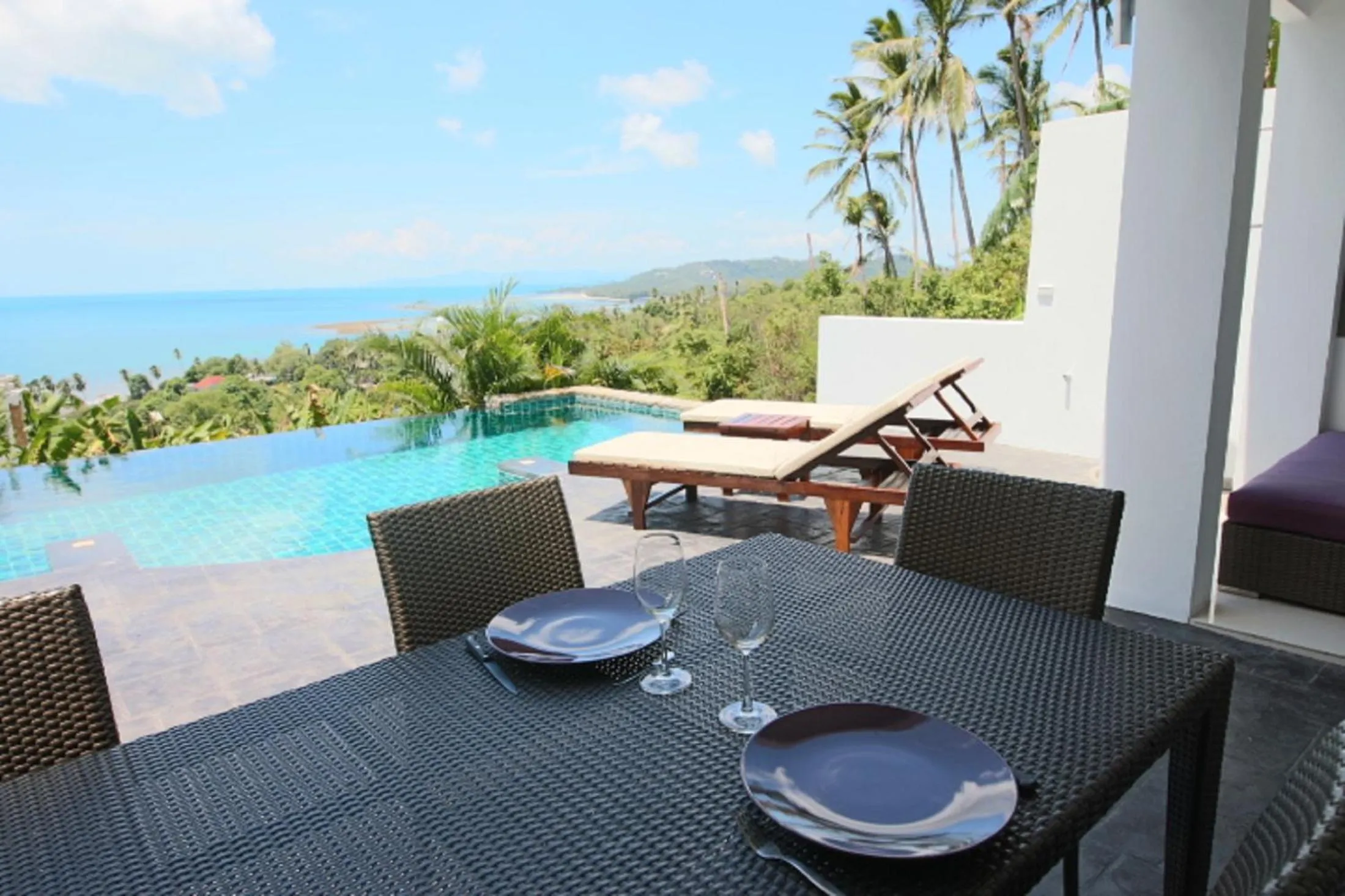 Tropical Sea View Residence