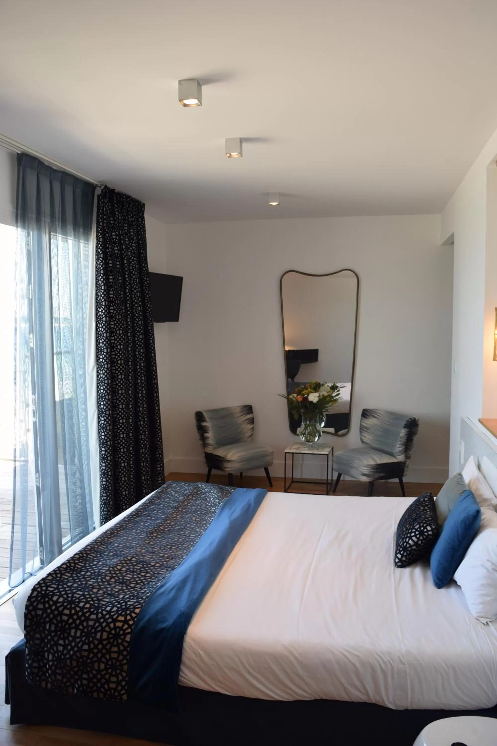 Bed in Les Sables Blancs