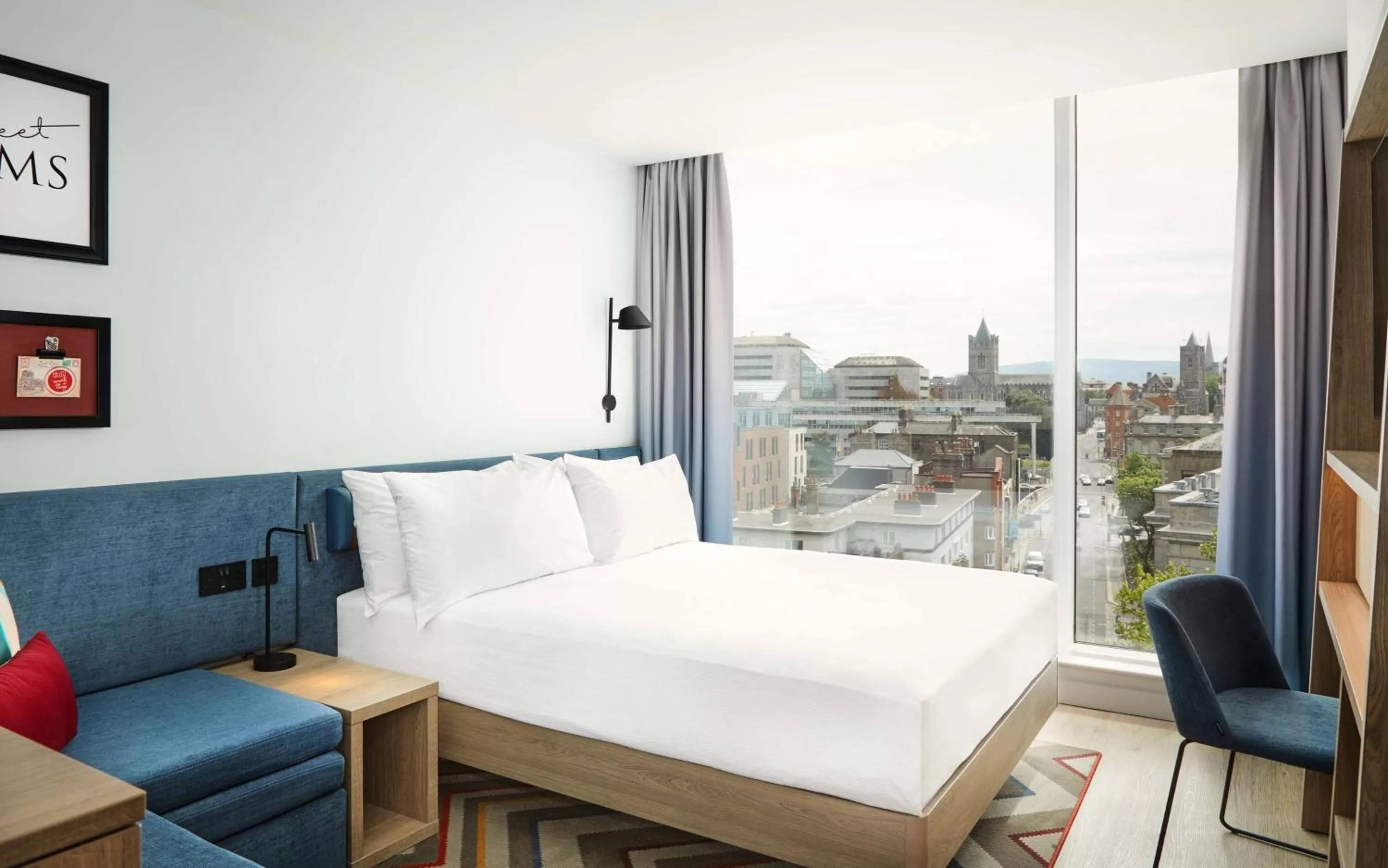Bedroom, Bed in Hampton By Hilton Dublin City Centre