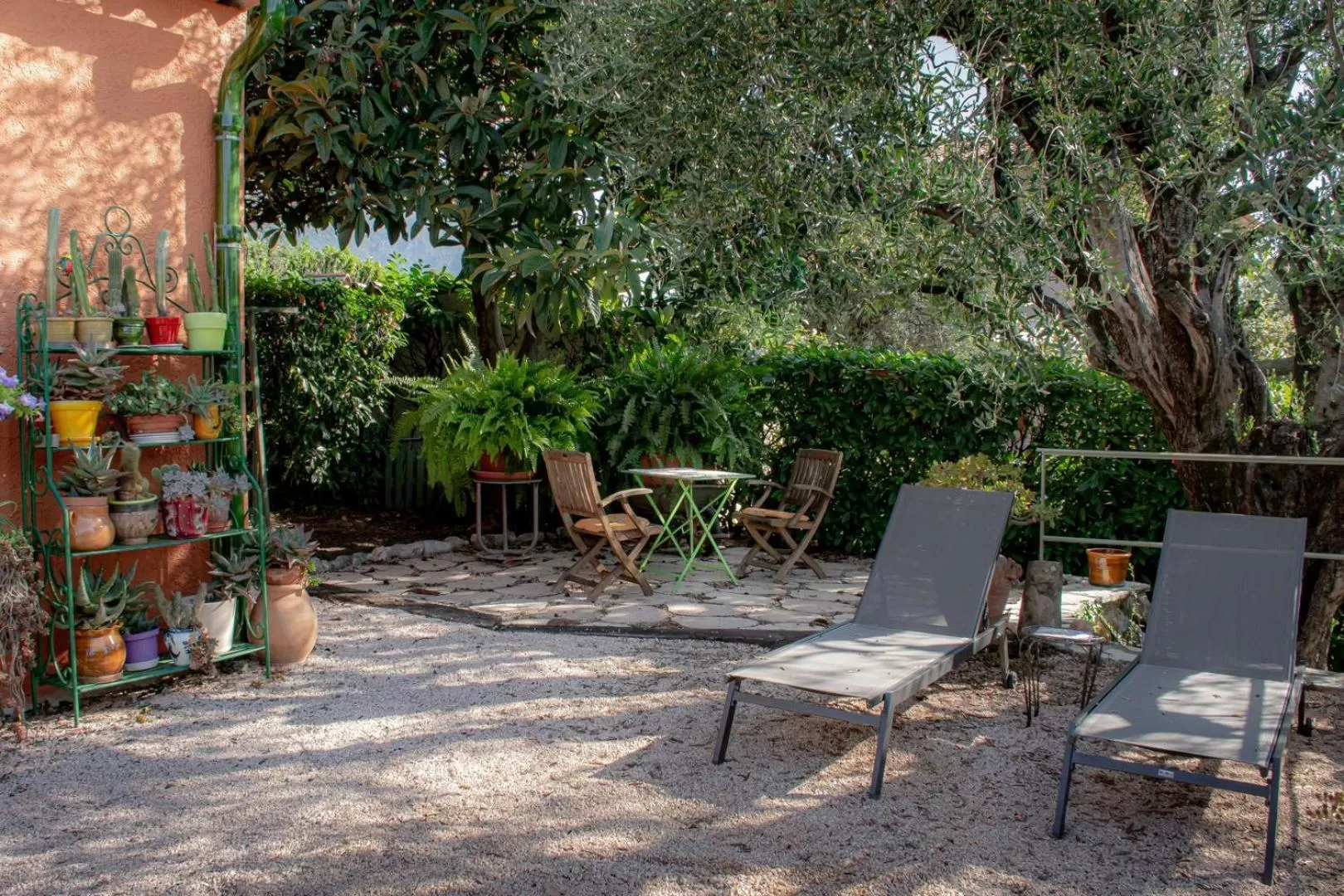 Le Clos des Oliviers 188 chemin du Hameau des Bourges 06650 Le Rouret