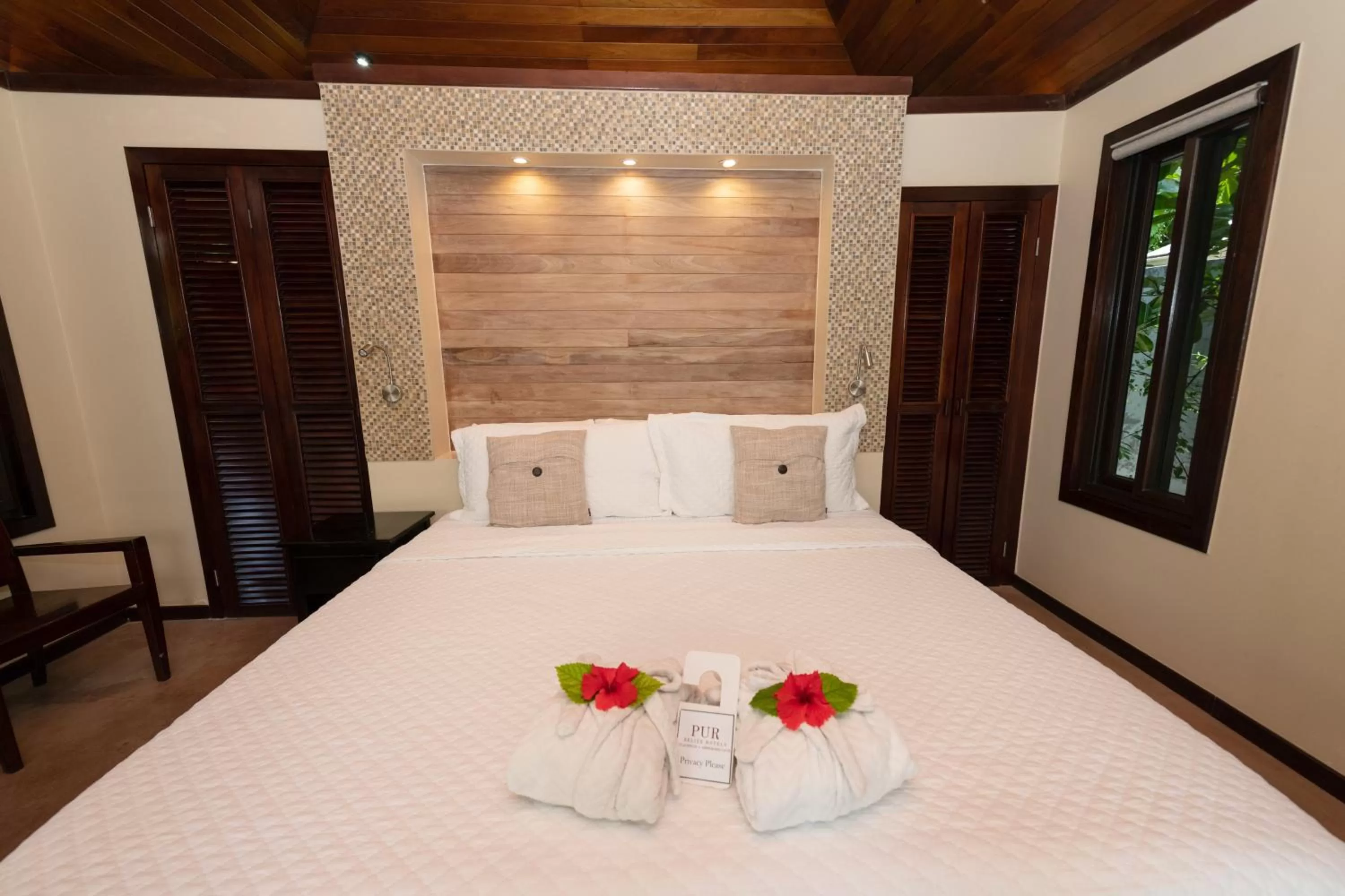 Bed in PUR Boutique Cabanas, Adults Only