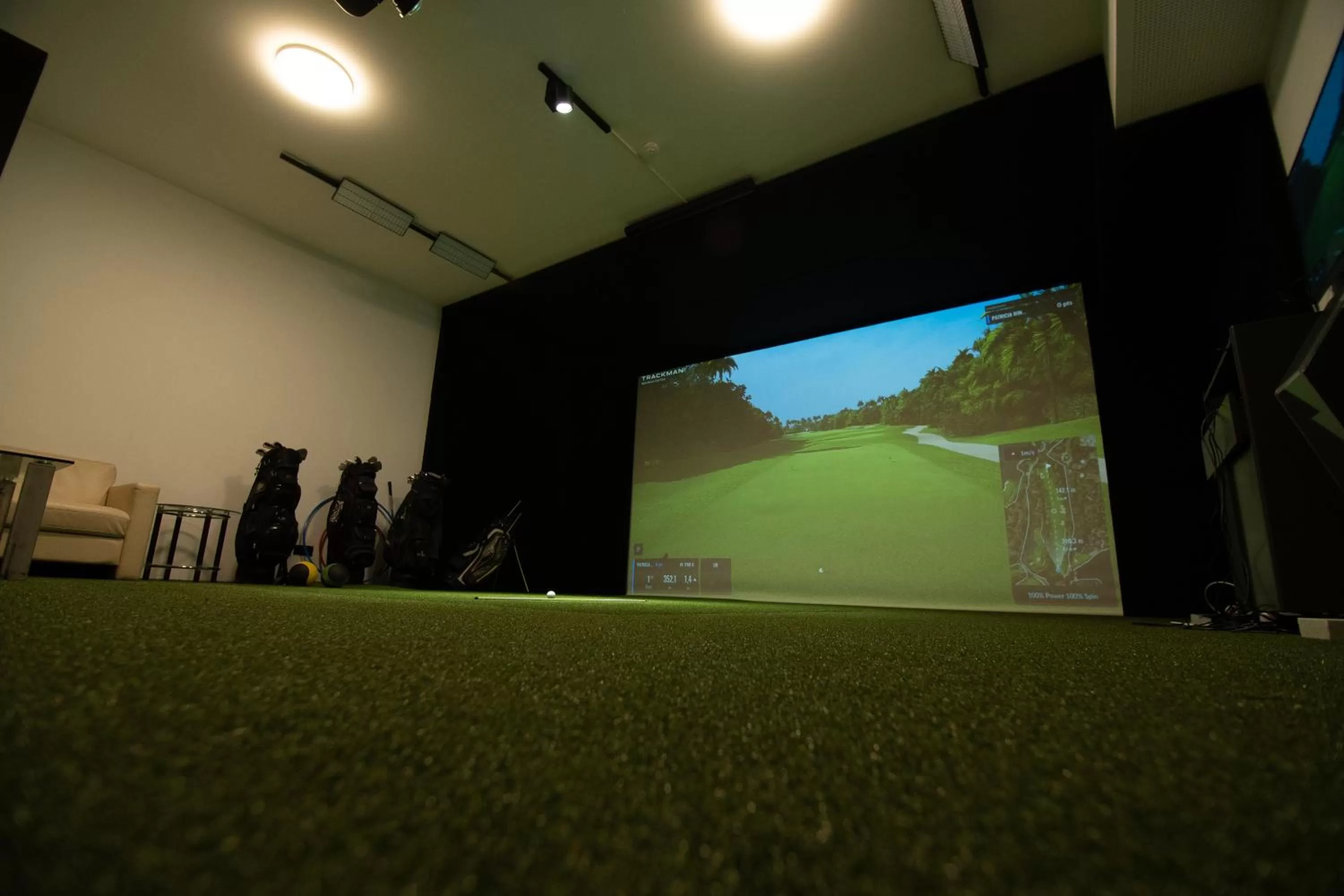 Golfcourse in On The Way 24 - Sauna & Golfsimulator inklusive