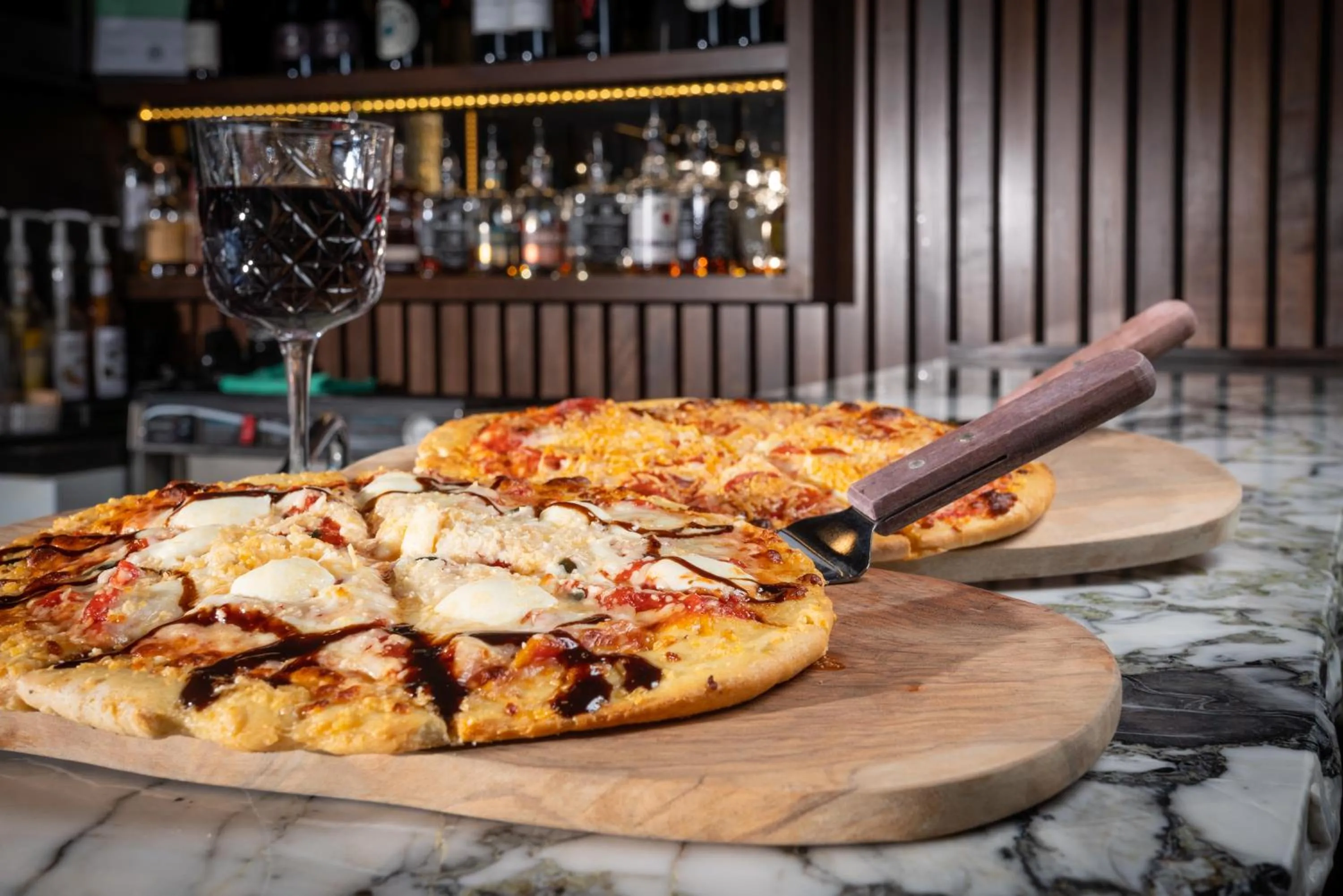 Restaurant/places to eat in The Earl in Charlevoix