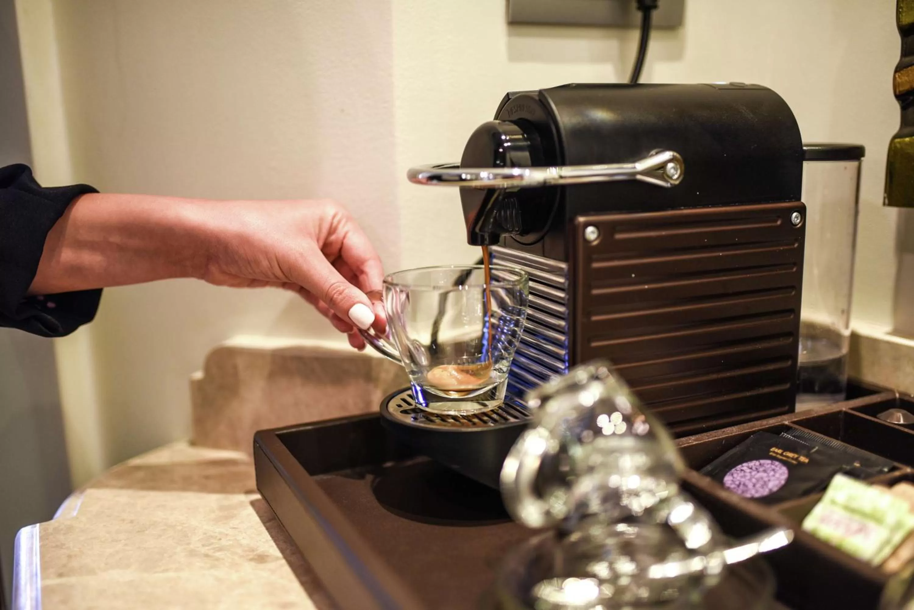 Coffee/tea facilities in Waldorf Astoria Jerusalem